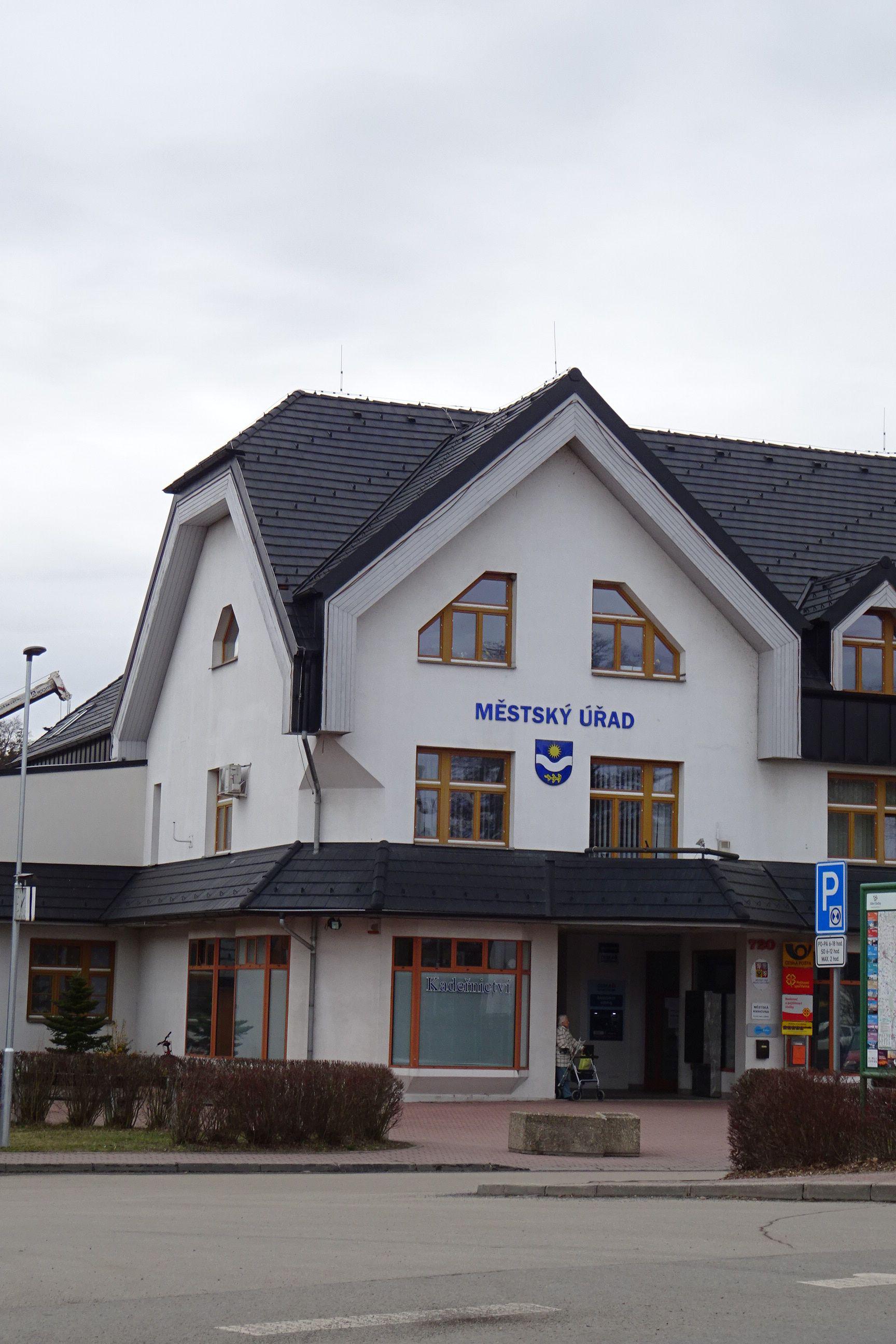 Planá nad Lužnicí - městský úřad foto 3