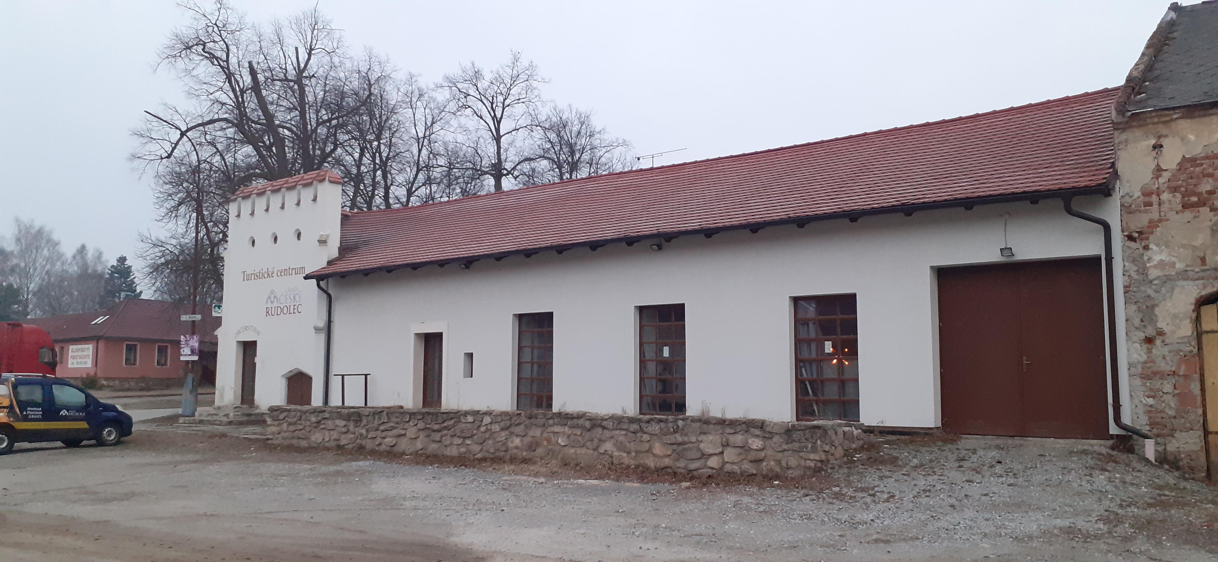 Turistické a informační centrum Zámek Český Rudolec foto 1
