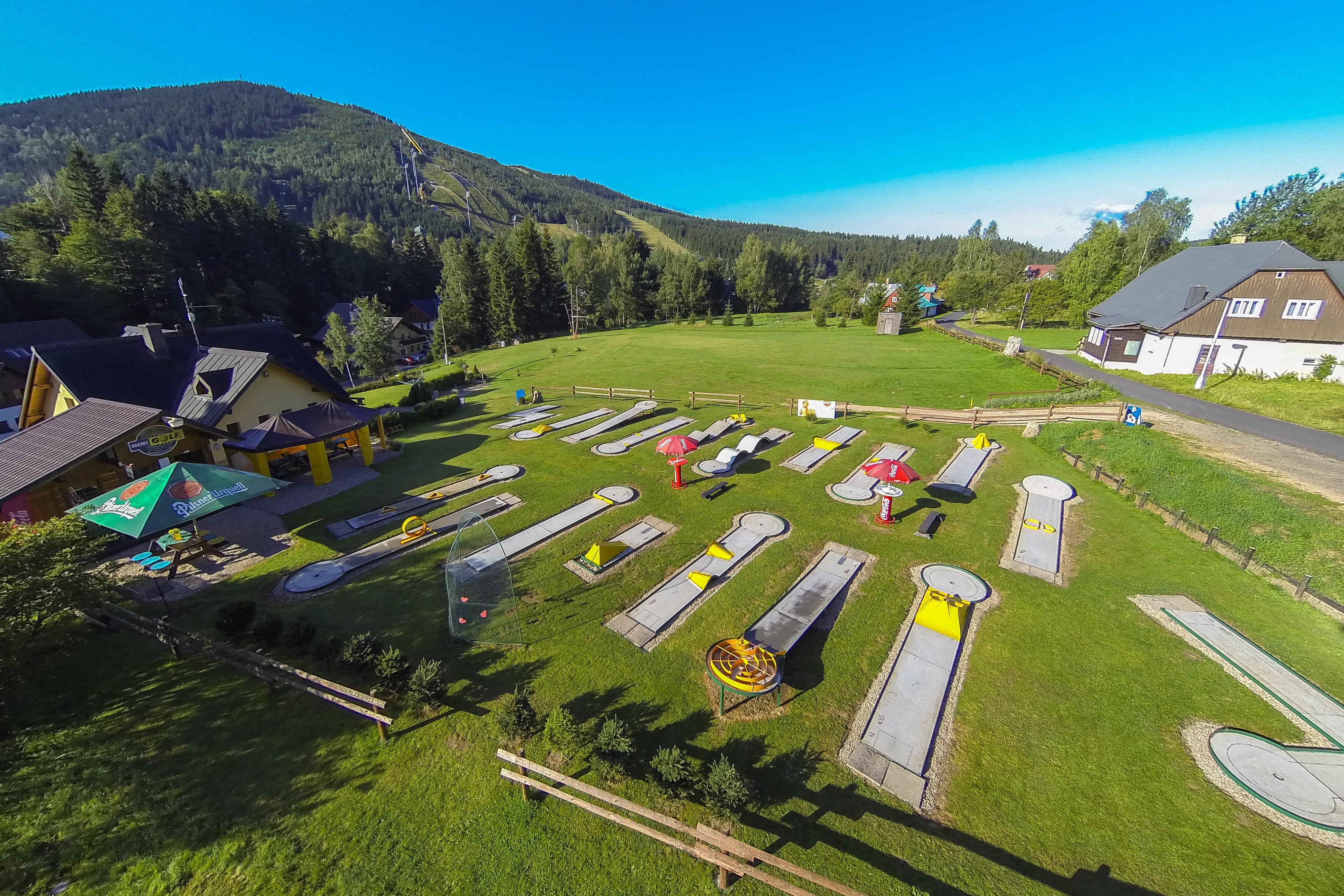 Rychlé občerstvení u minigolfu