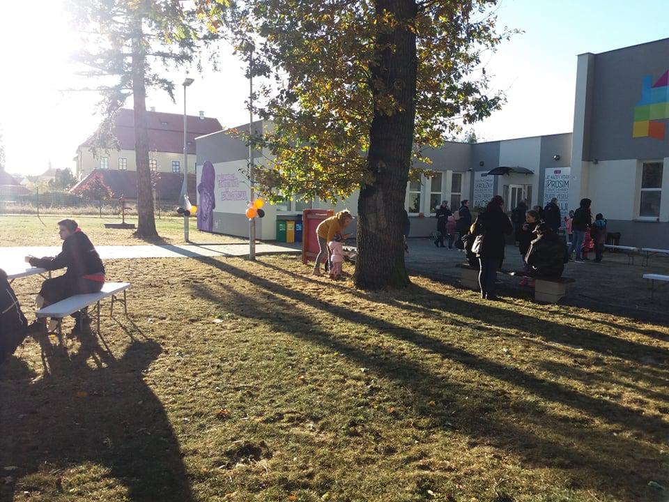 Středisko volného času - DOMEČEK HOŘOVICE