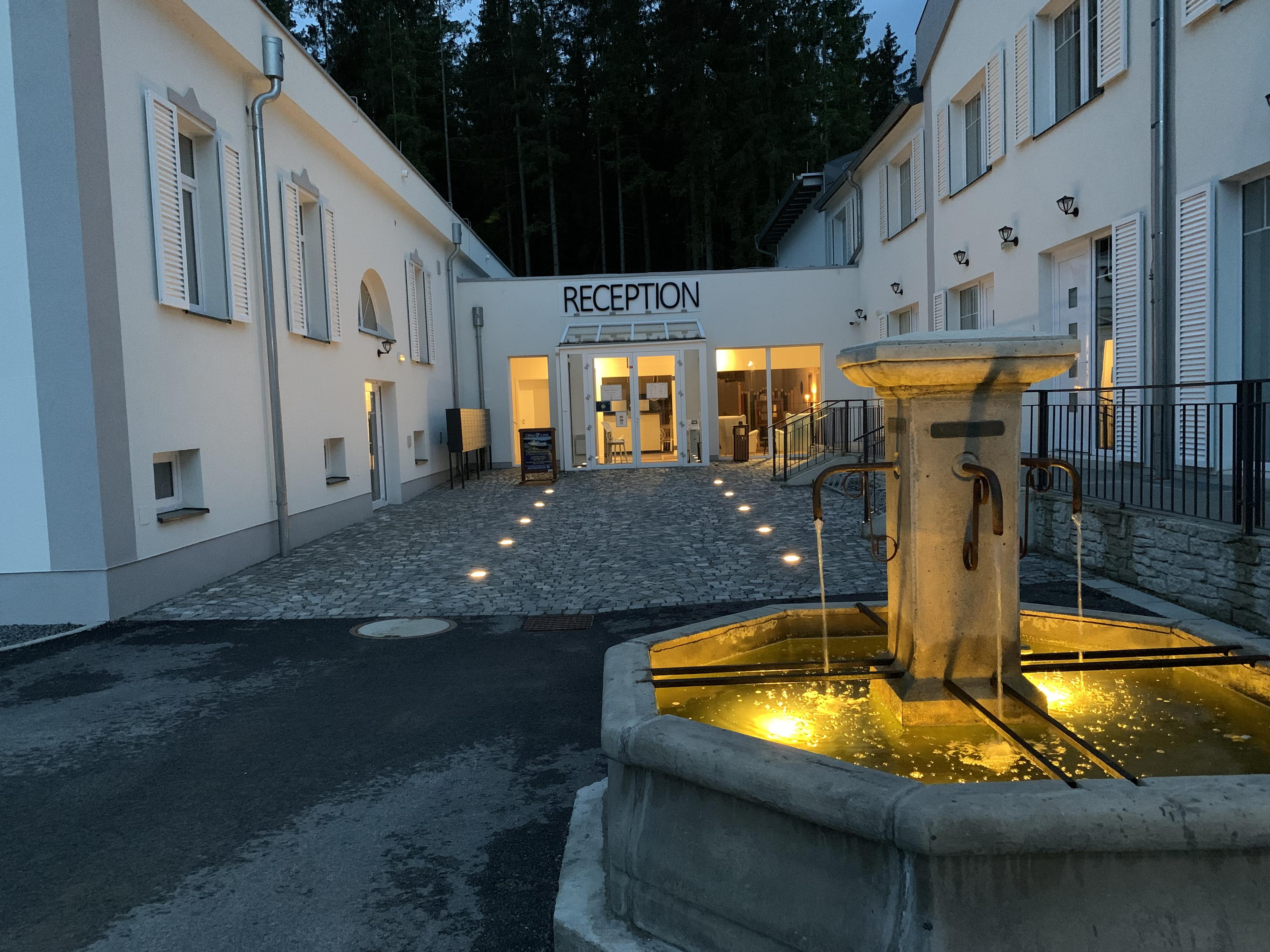 Ubytování Lakeside Village foto 4