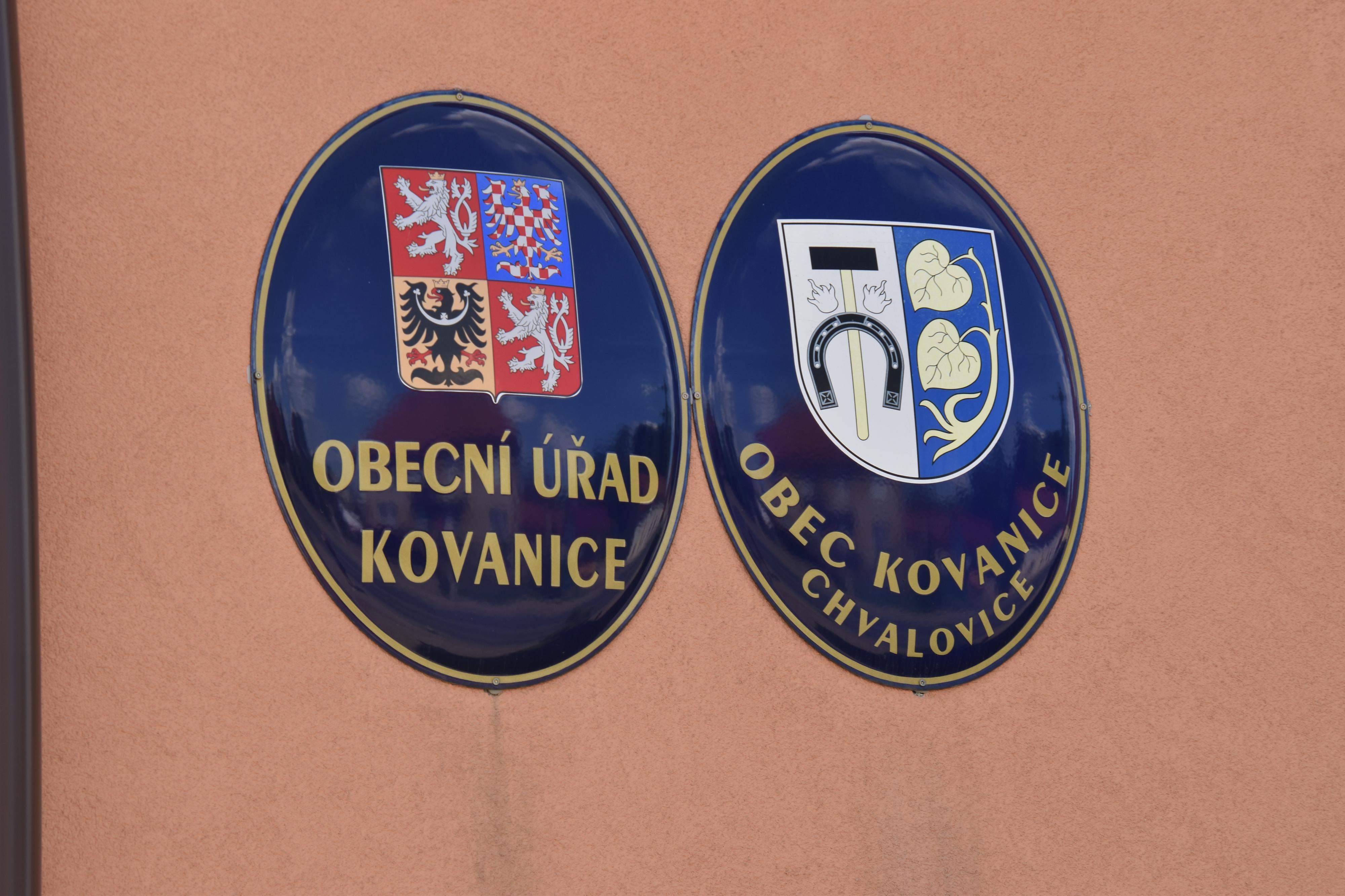 Kovanice - obecní úřad foto 3
