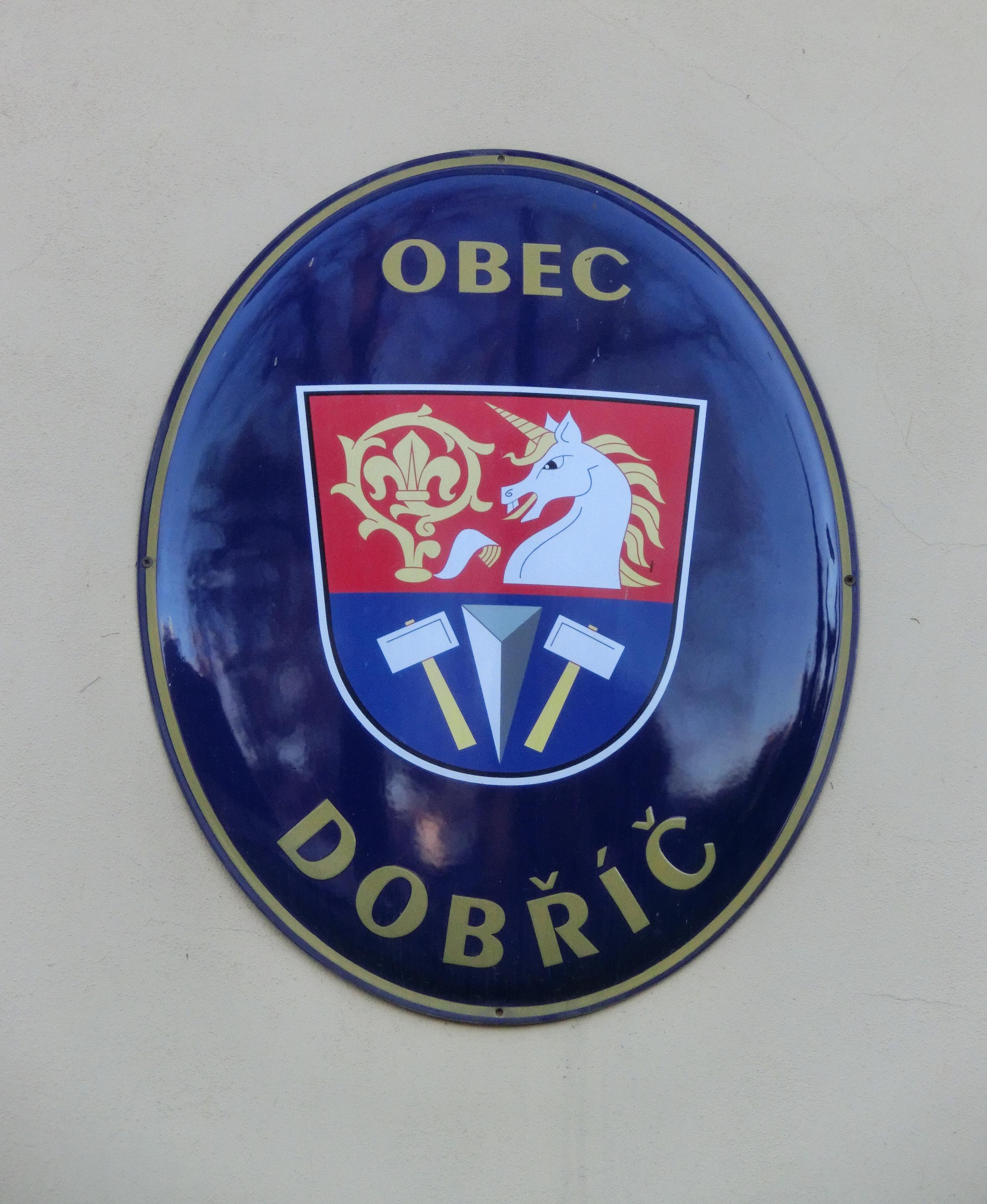 Dobříč - obecní úřad foto 4