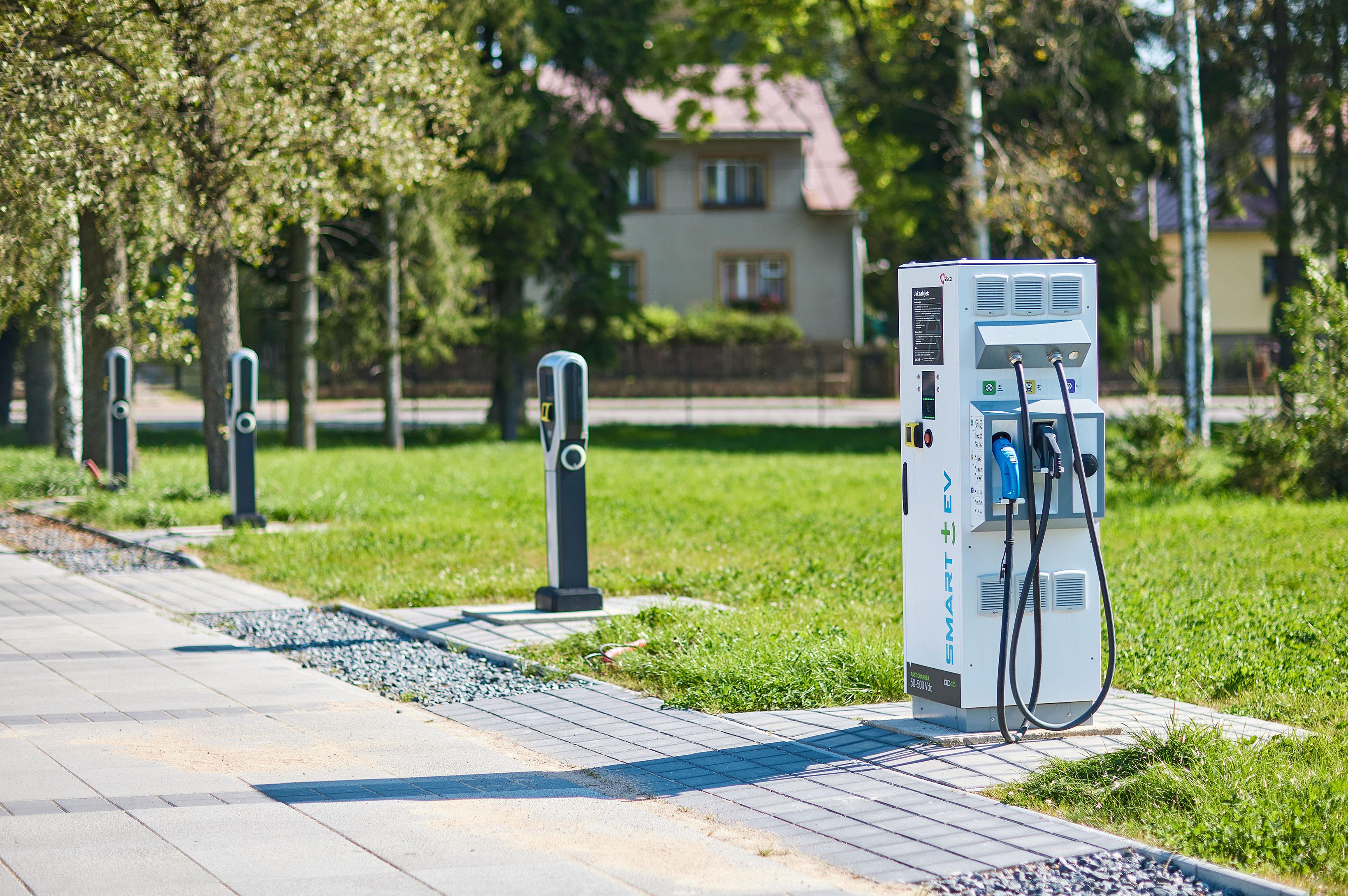 Nabíjecí stanice - Resort Sněžné Amanita foto 1
