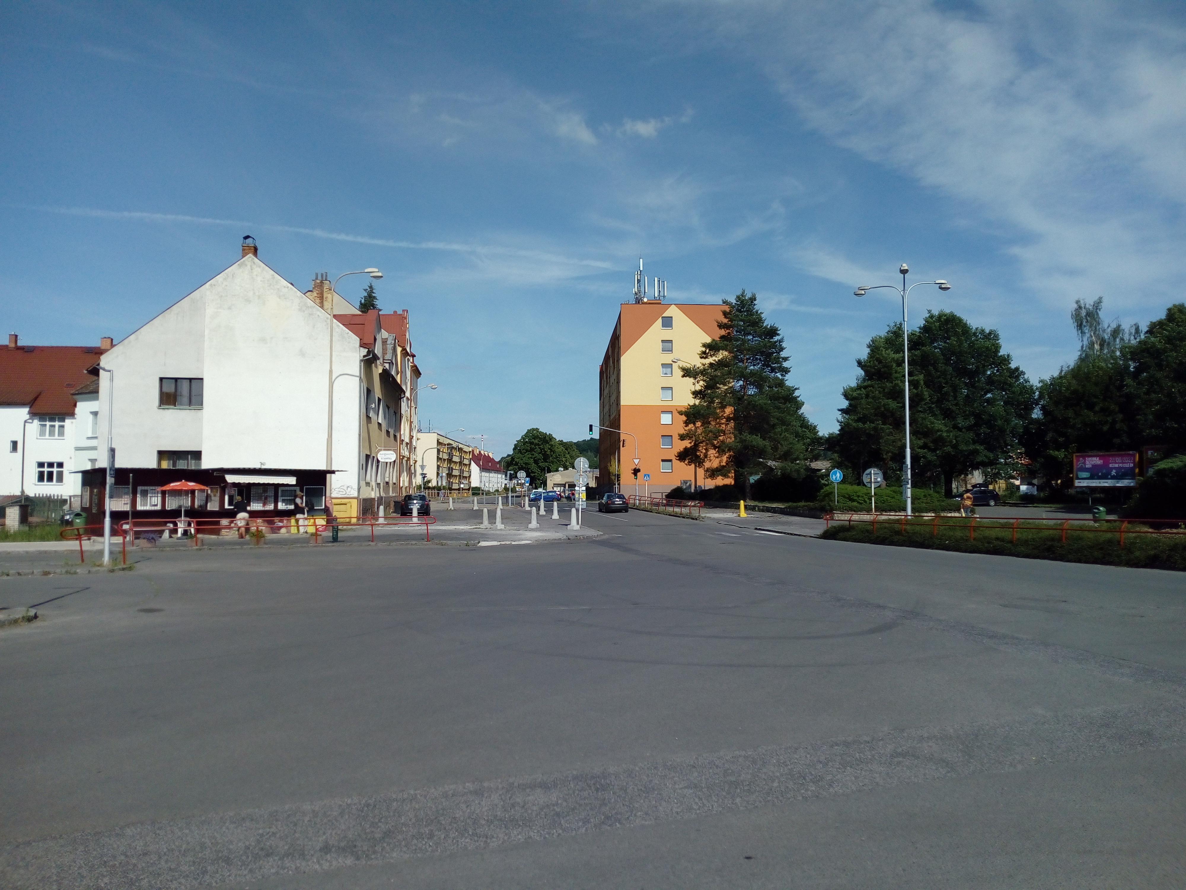 Občerstvení Na Nádraží foto 1