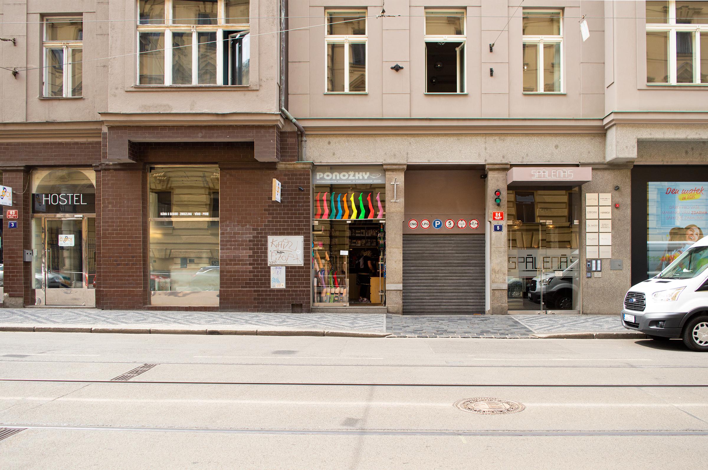 MR.PARKIT - Parking Spálená 84/5