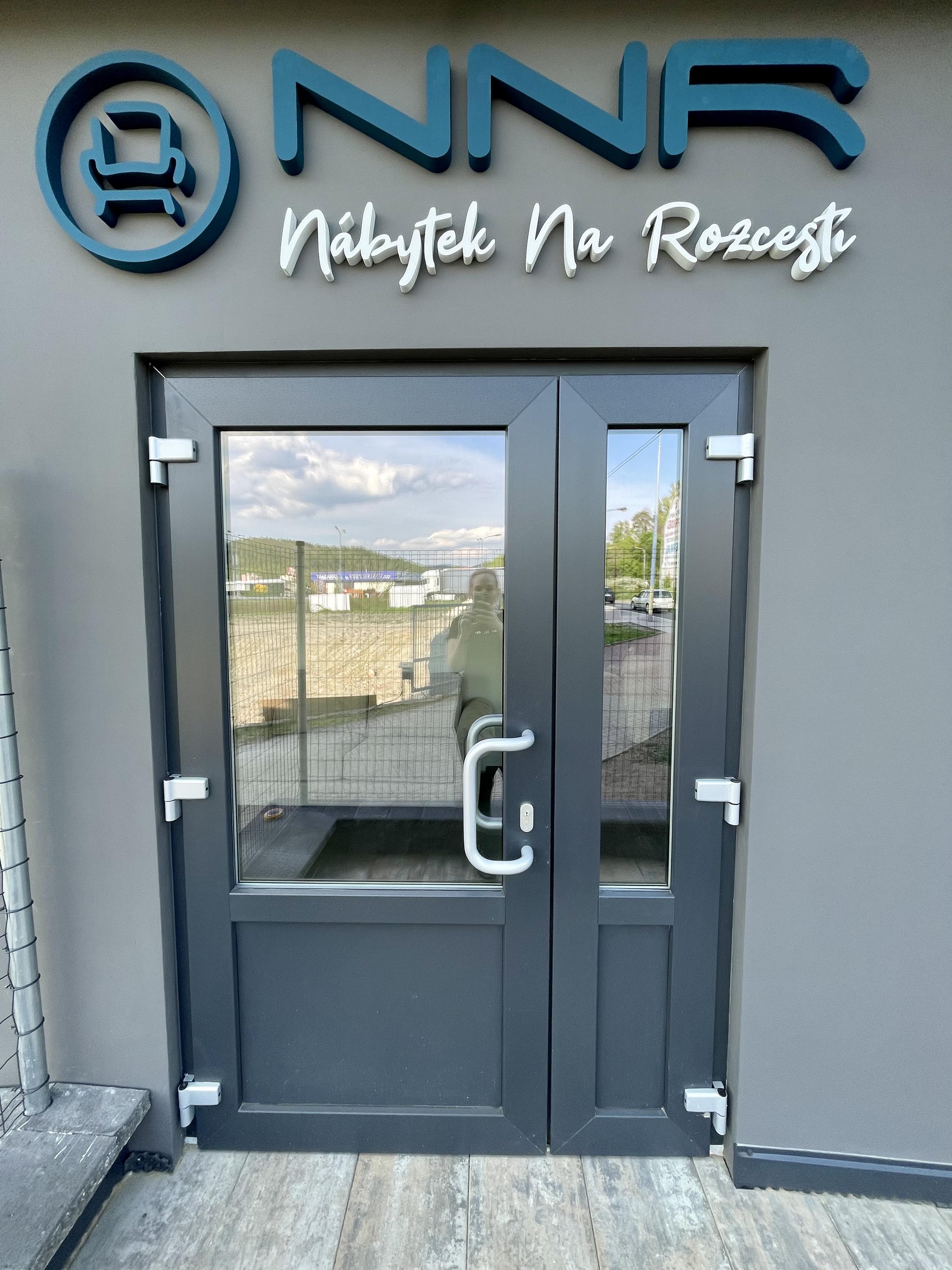 NÁBYTEK NA ROZCESTÍ, s.r.o. foto 2