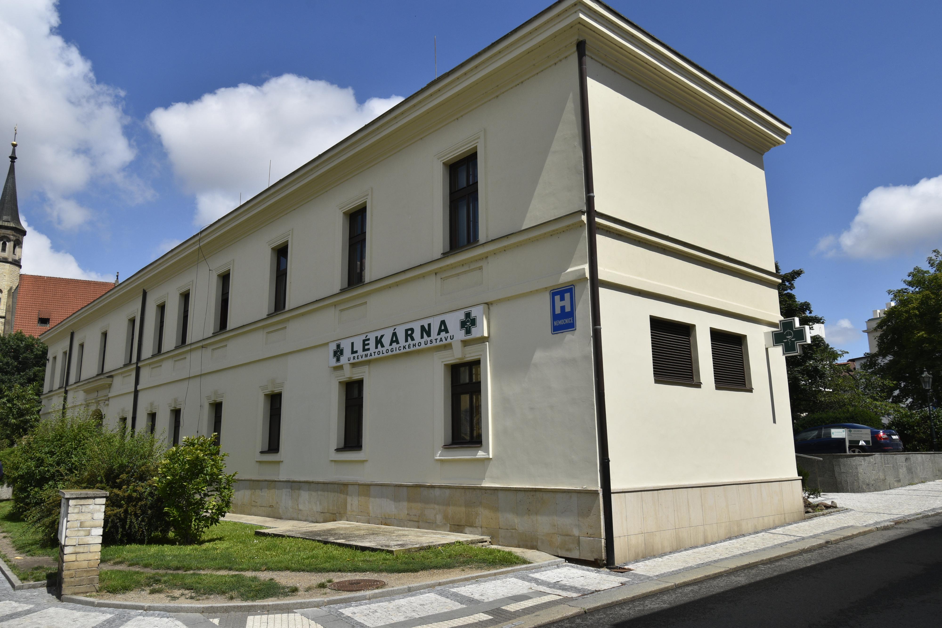Lékárna U Revmatologického ústavu foto 2
