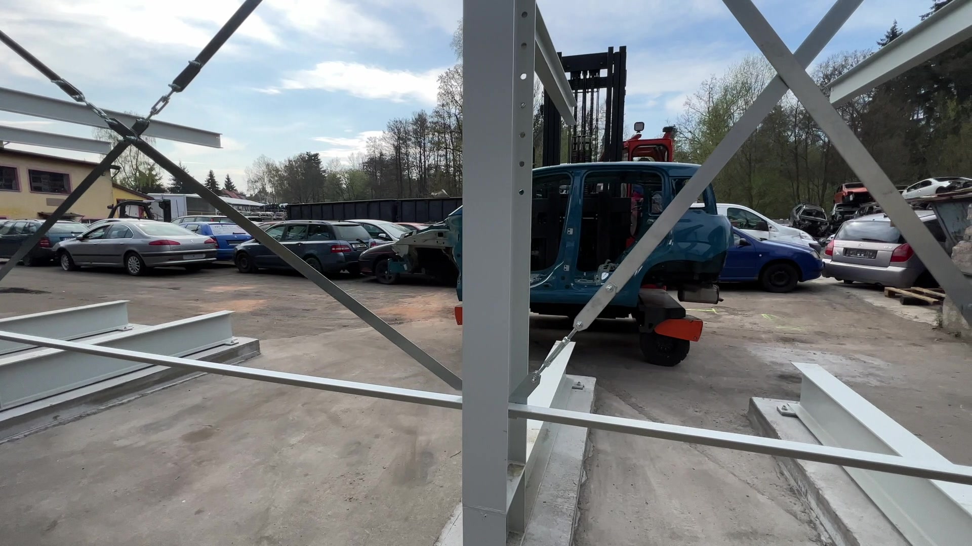 Ekologická Likvidace Vojkov - auto vrakoviště foto 2 (náhled videa)