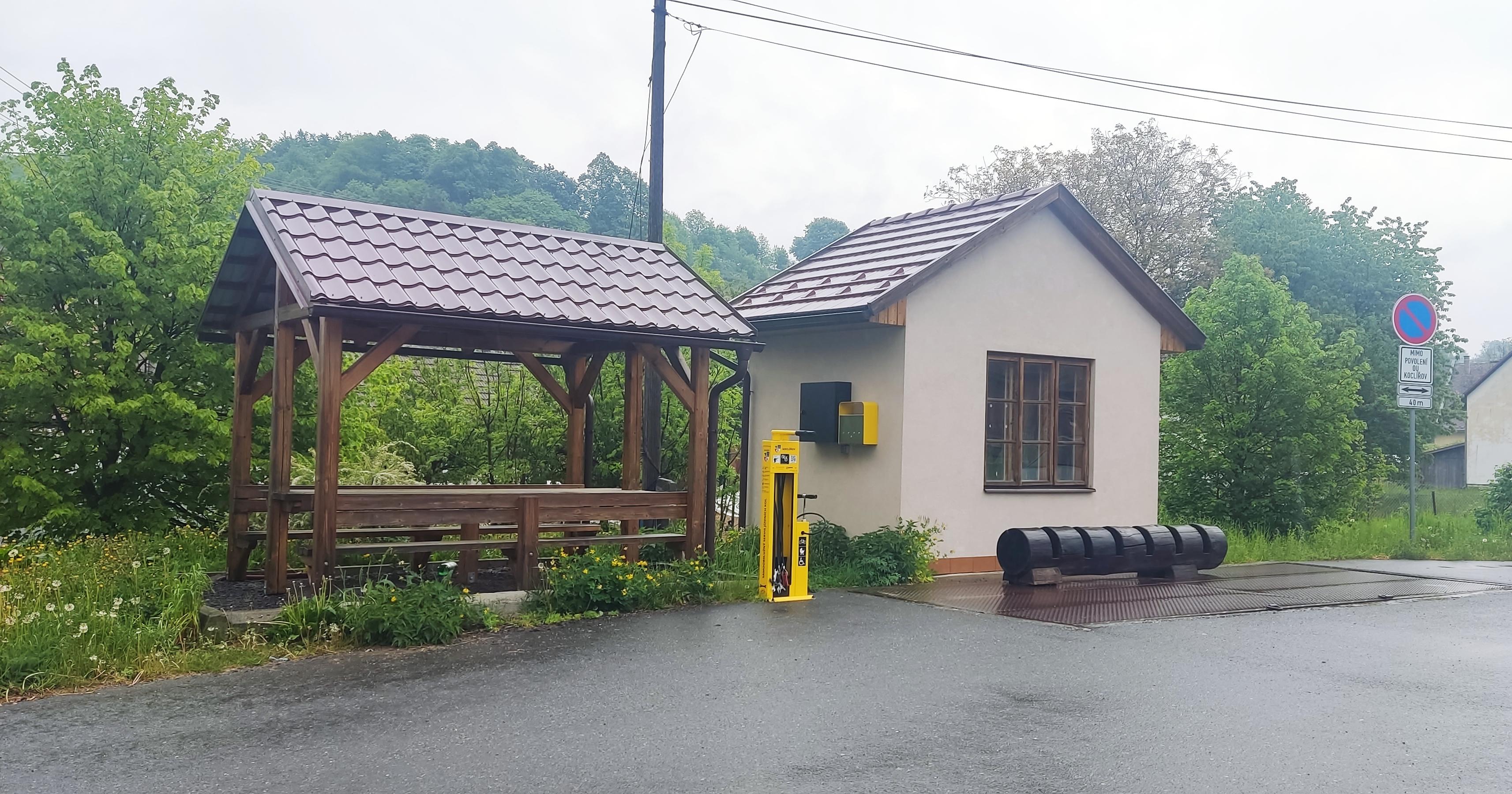 Nabíjecí stanice Přístřešek Koclířov foto 2