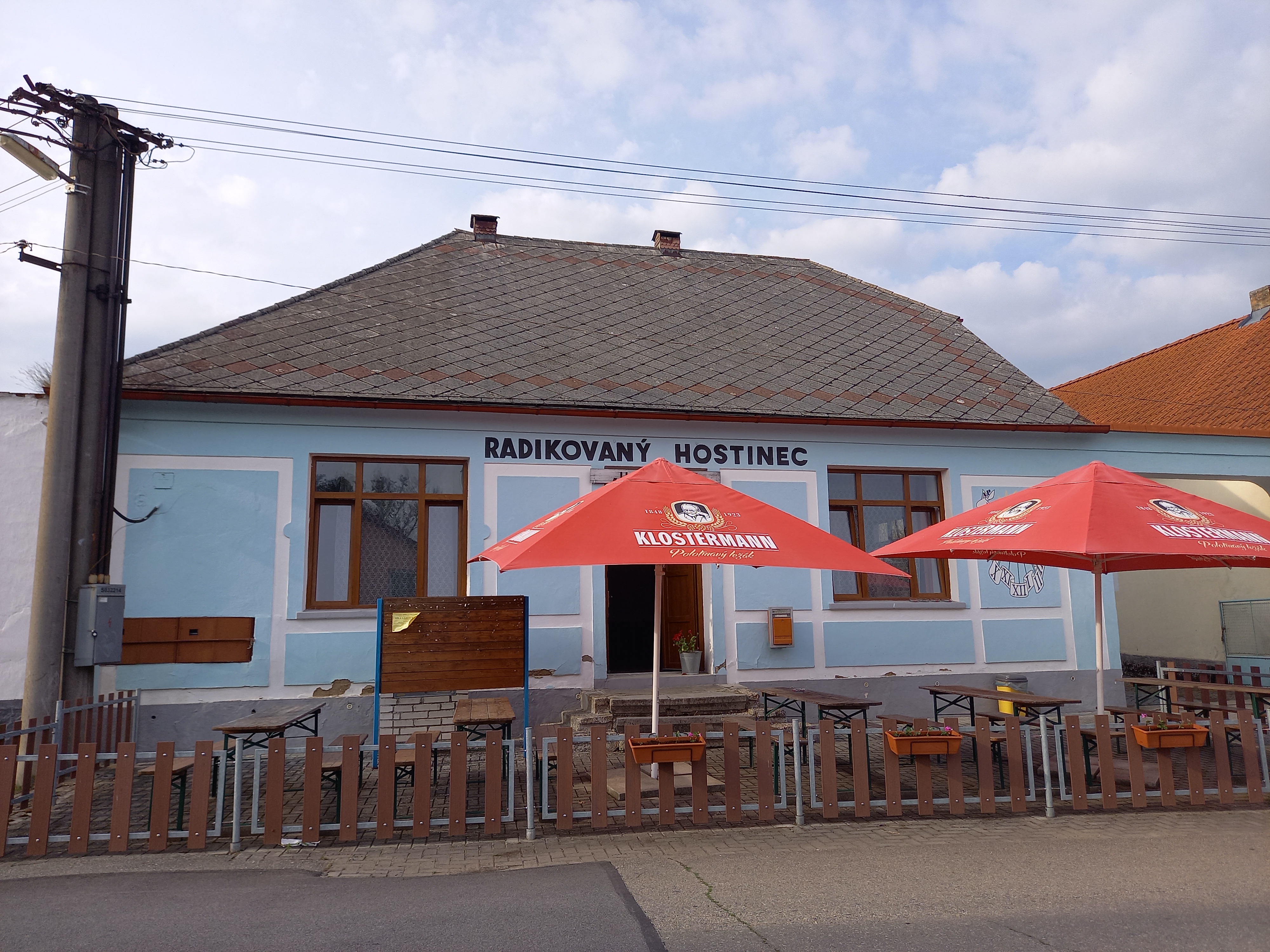 Radikovaný hostinec U Roubalů foto 4