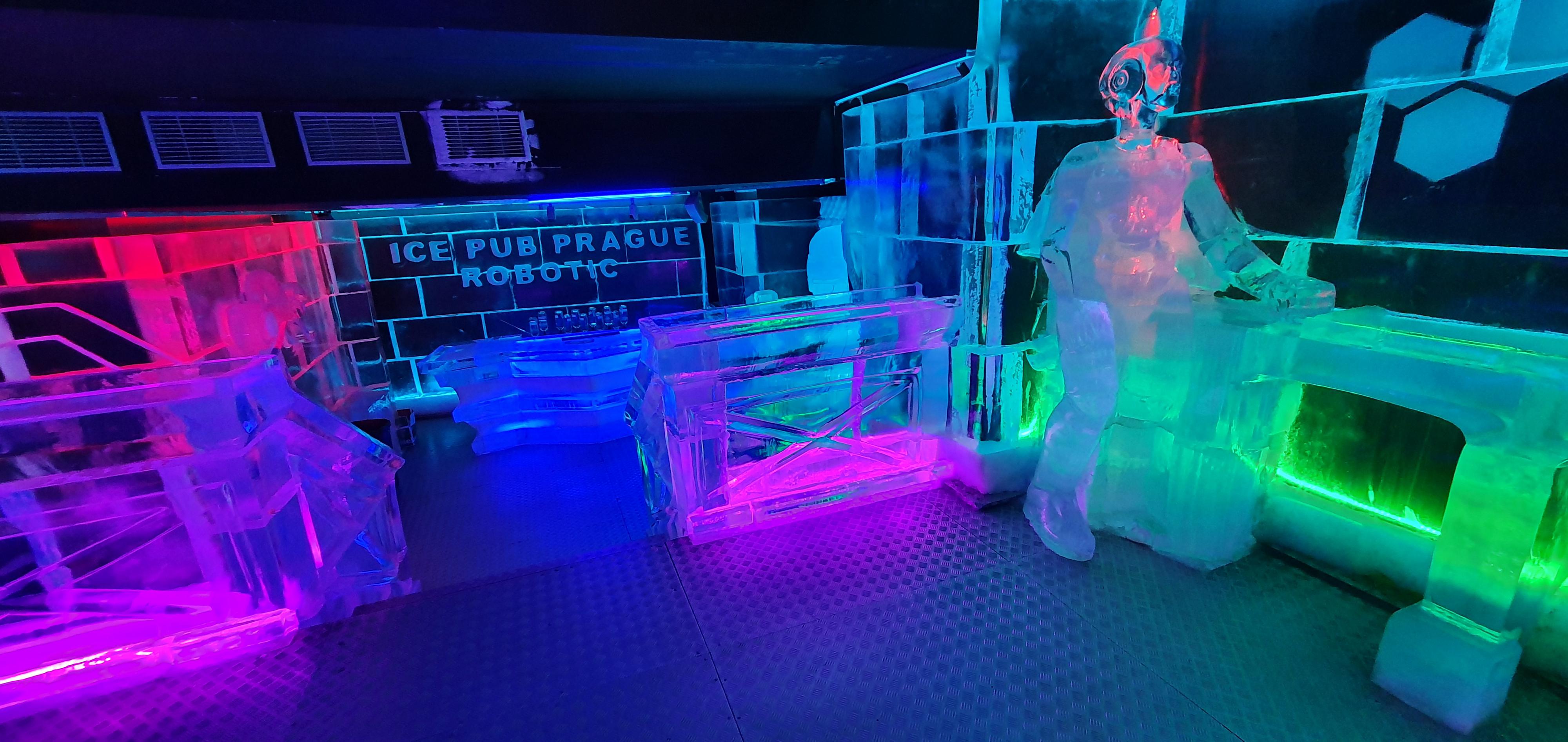 Karlovy Lázně foto 6