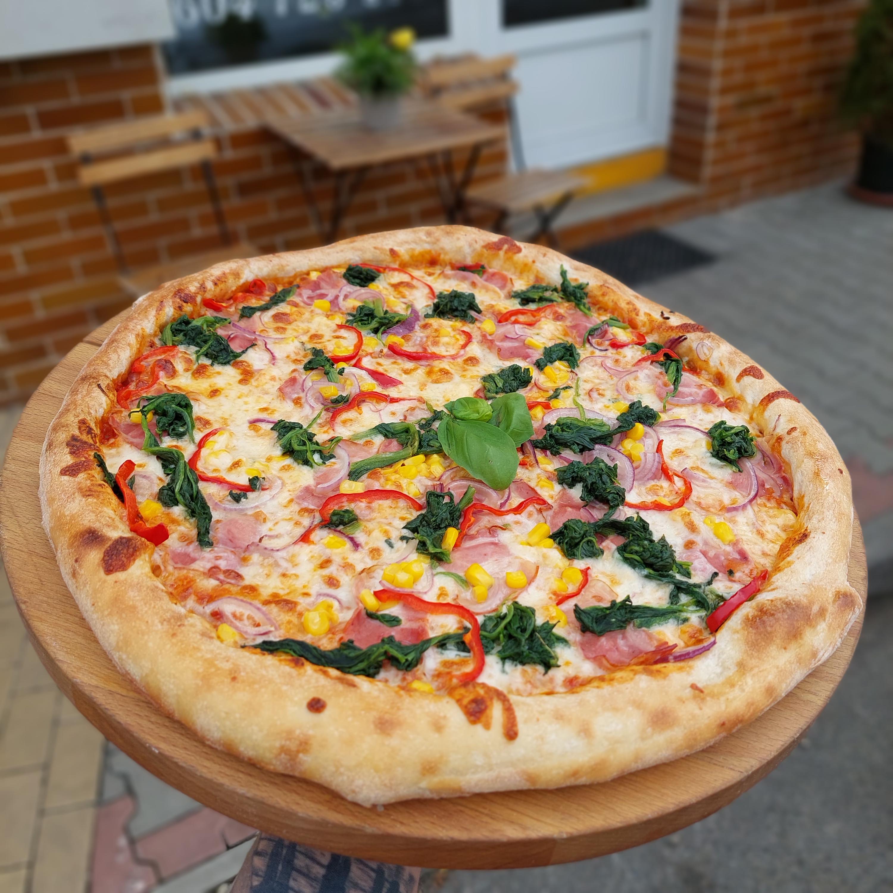 Pizza Maximo Benátky foto 2
