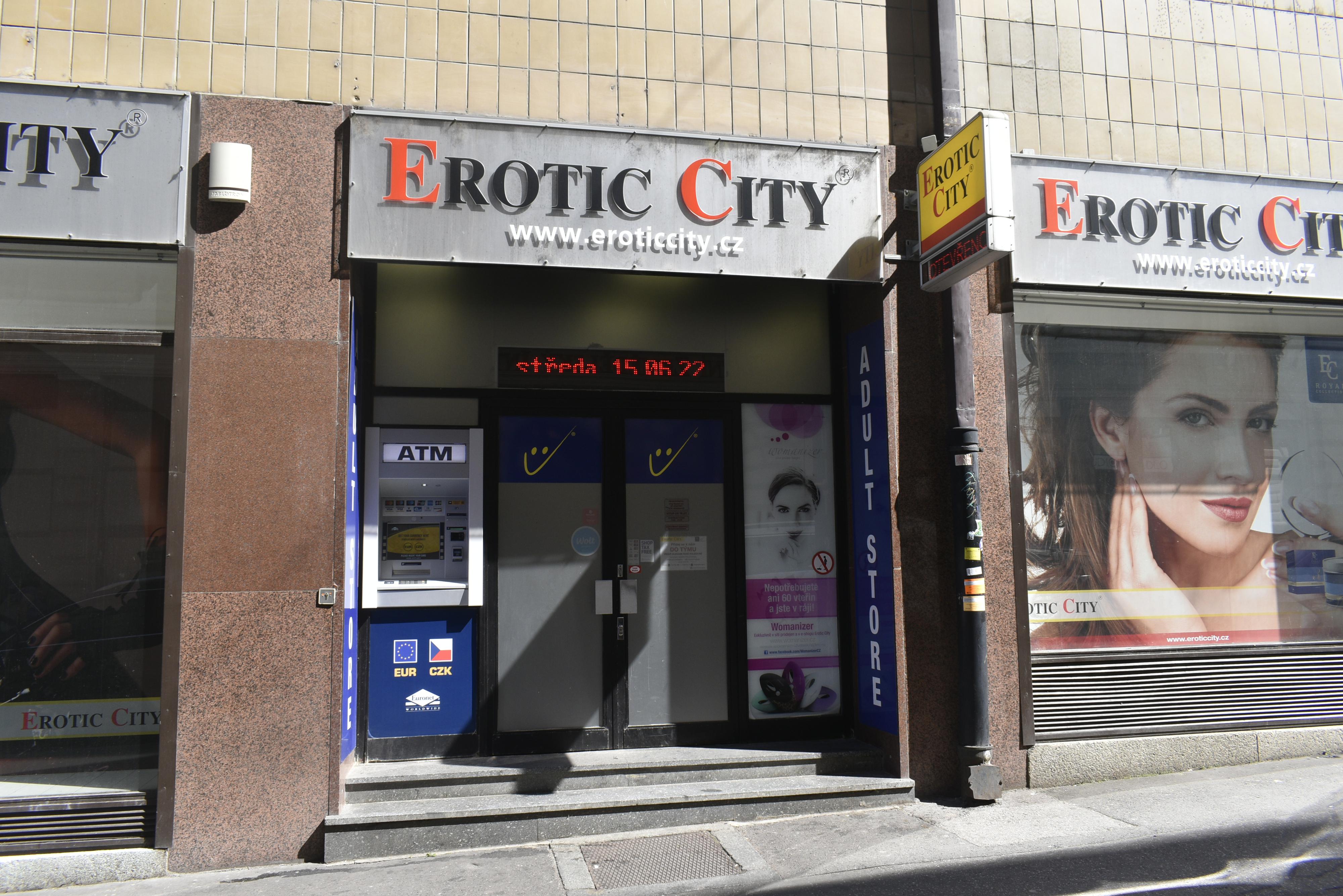 Bankomat Travelex ČR foto 2