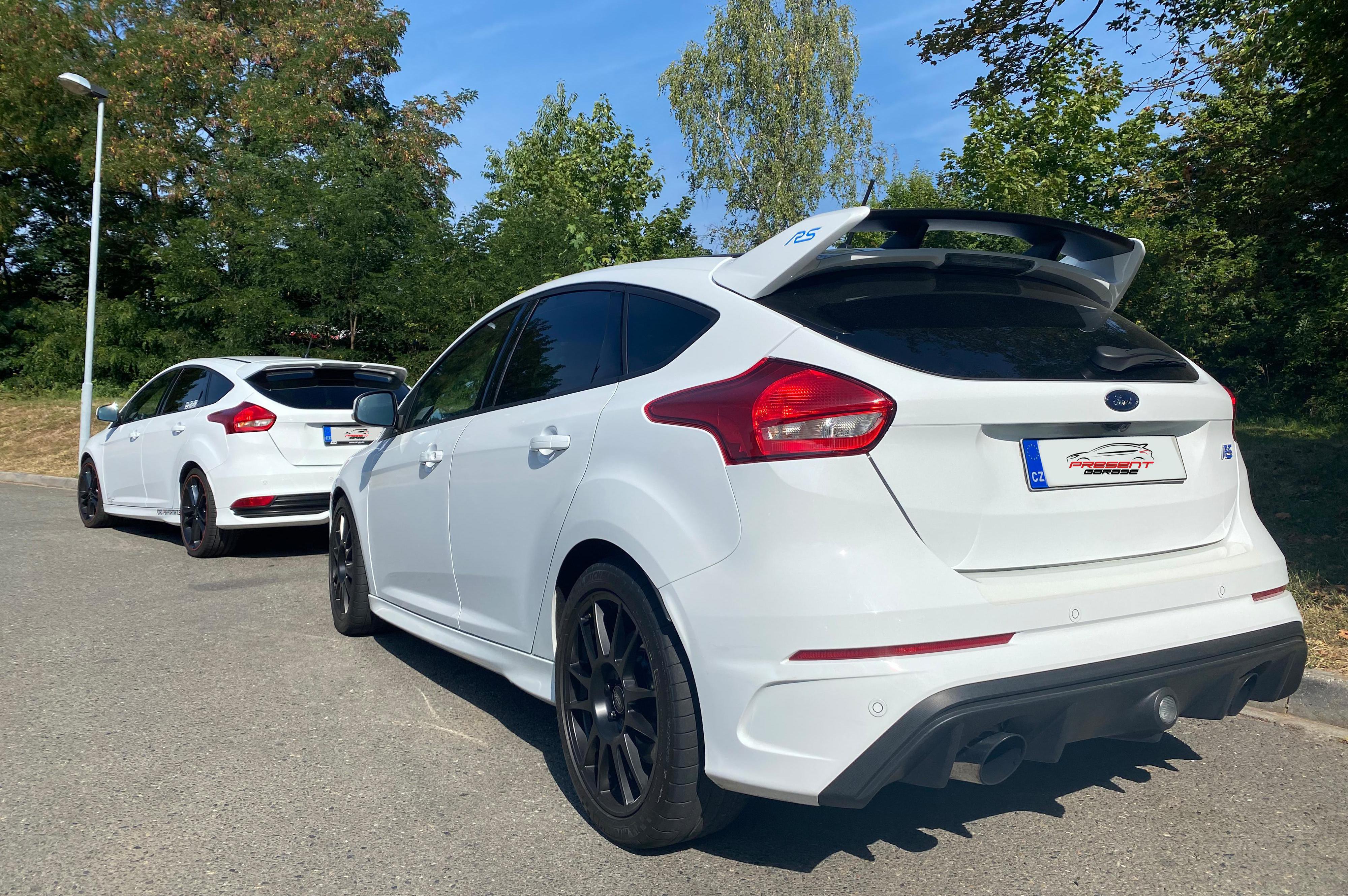 Present Garage s.r.o.