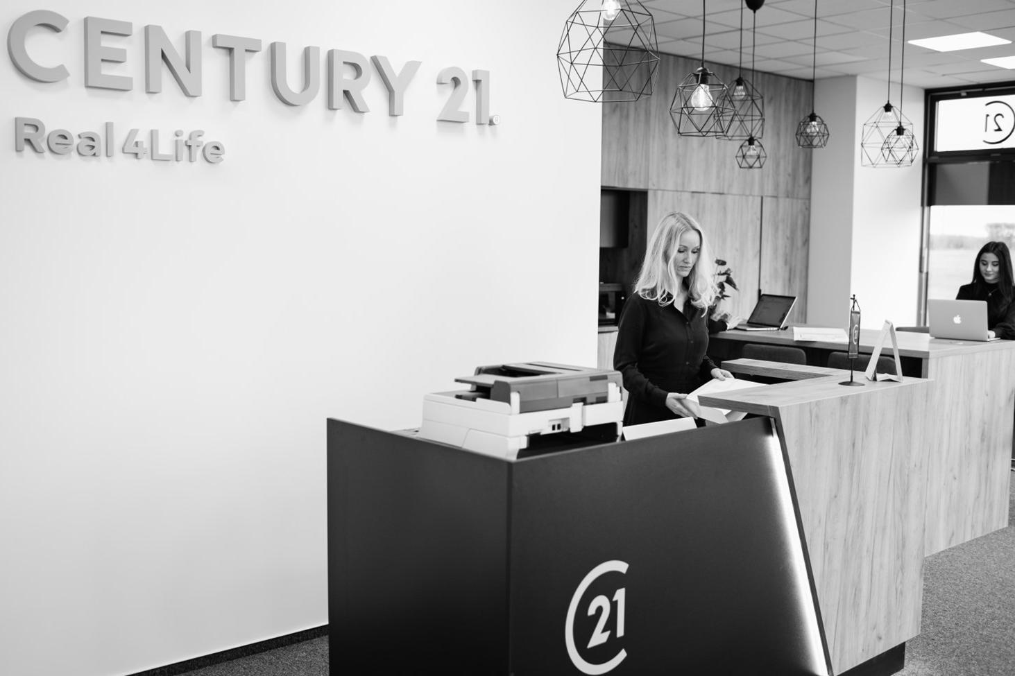 CENTURY 21 Real4Life