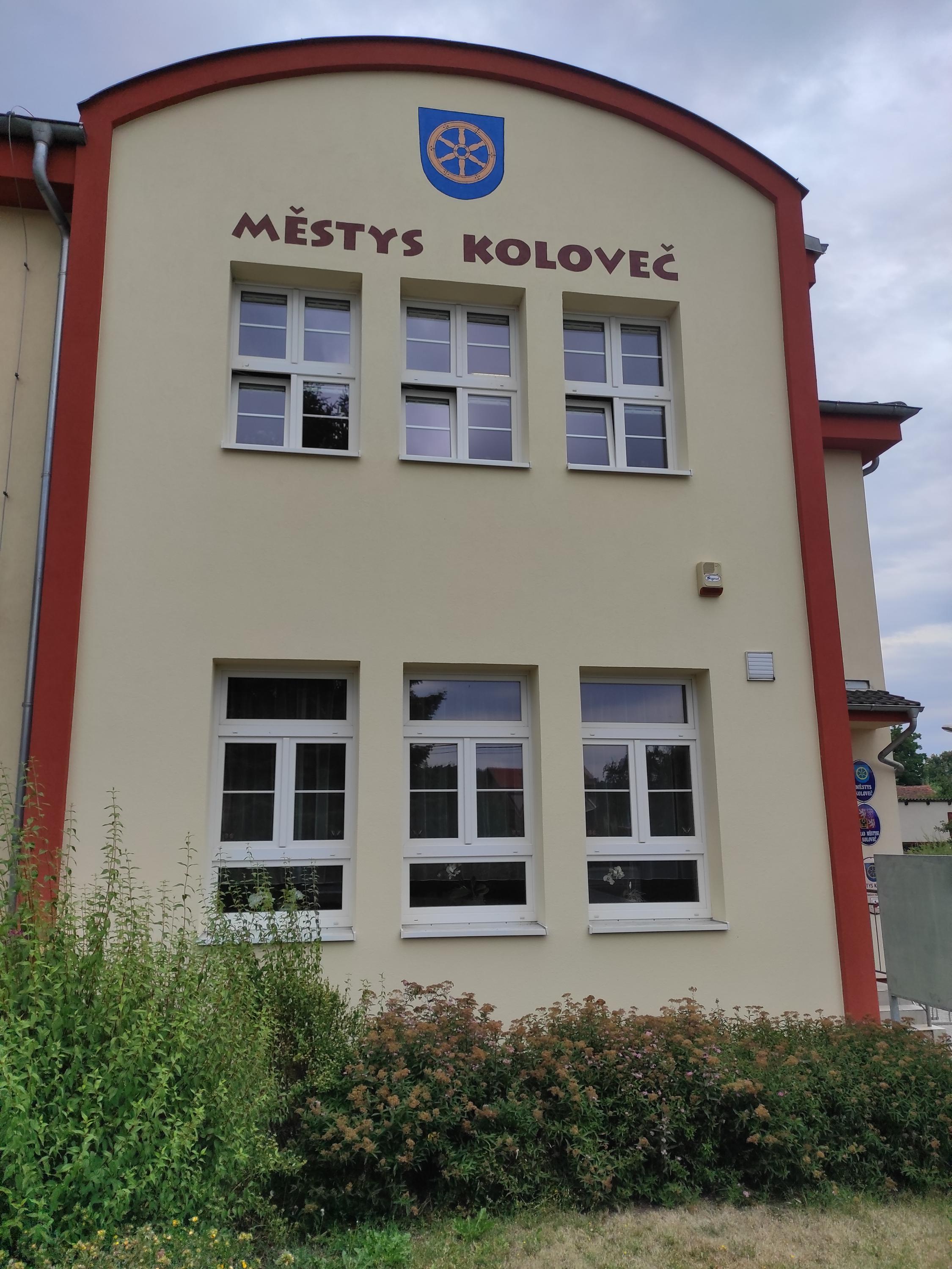Koloveč - úřad městyse foto 3