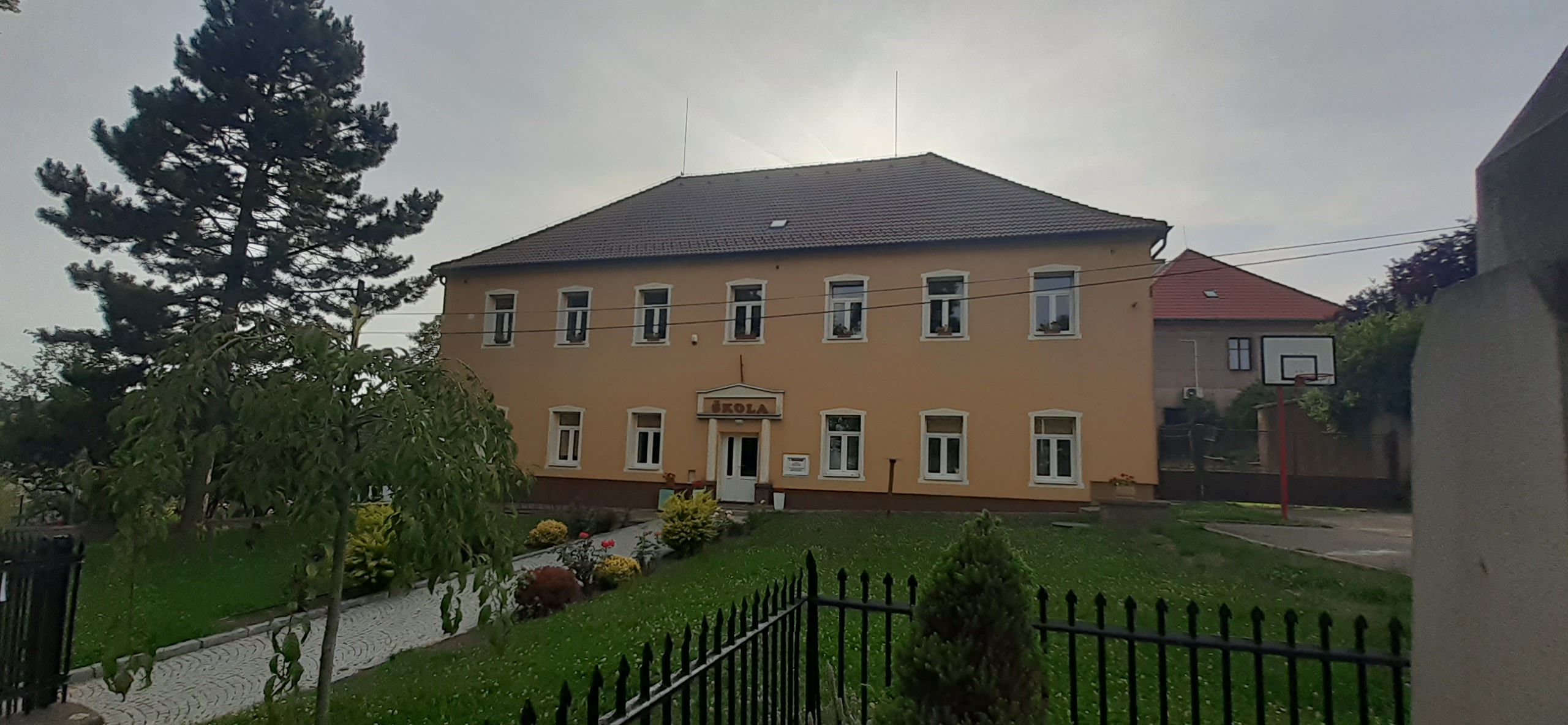 ZŠ a MŠ Pičín foto 4
