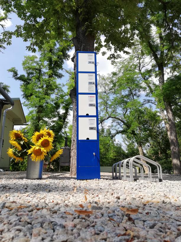 Nabíjecí stanice pro elektrokola a mobilní zařízení foto 4