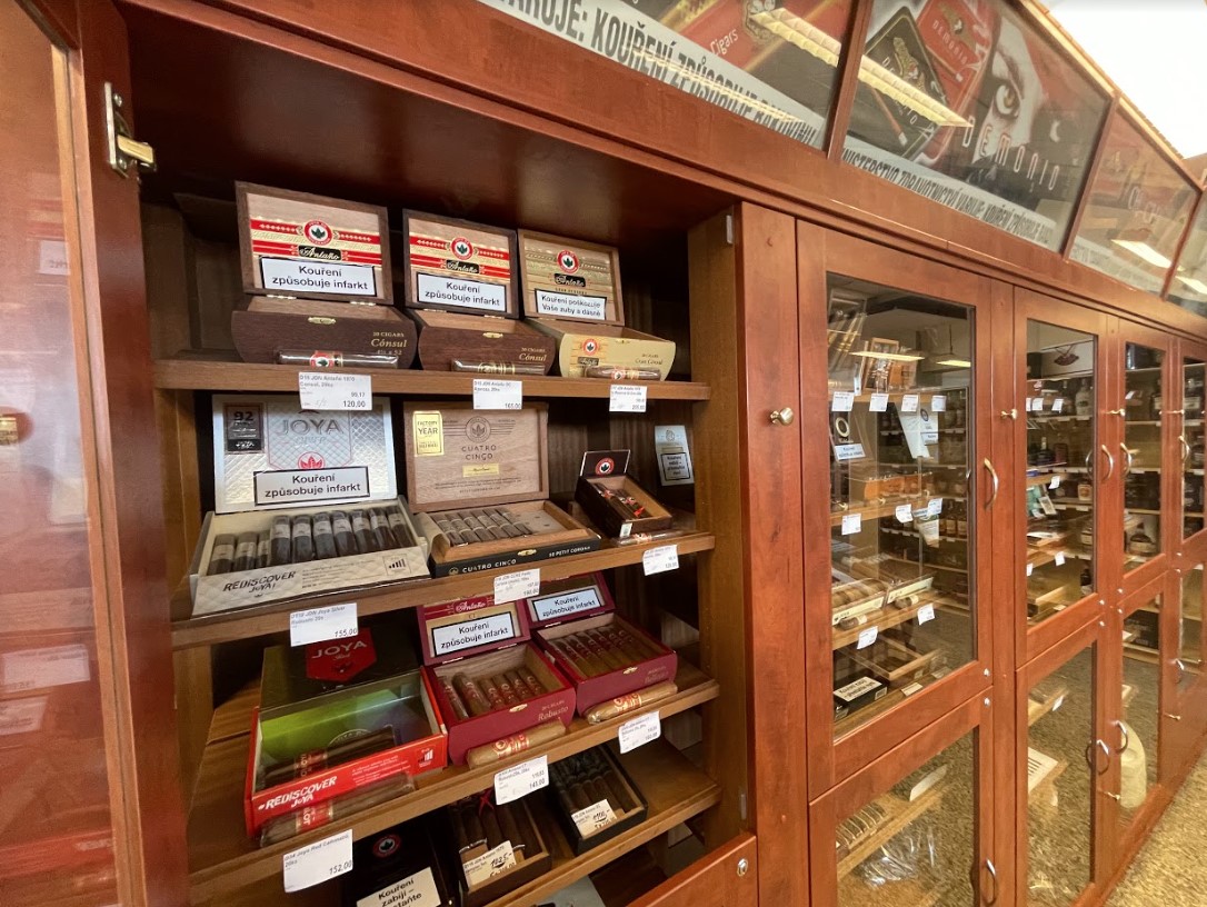 Hyveco Liquor Shop foto 4