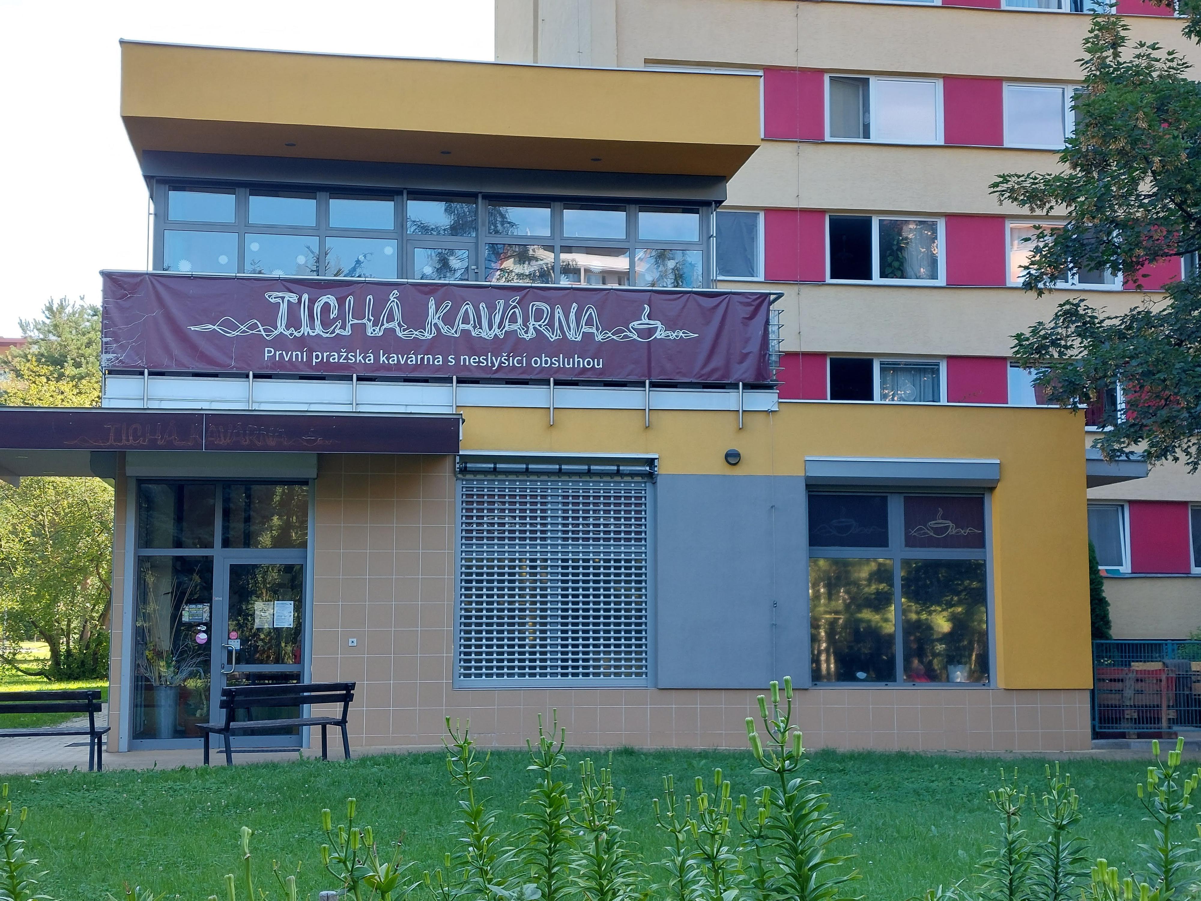 Tichá kavárna foto 4