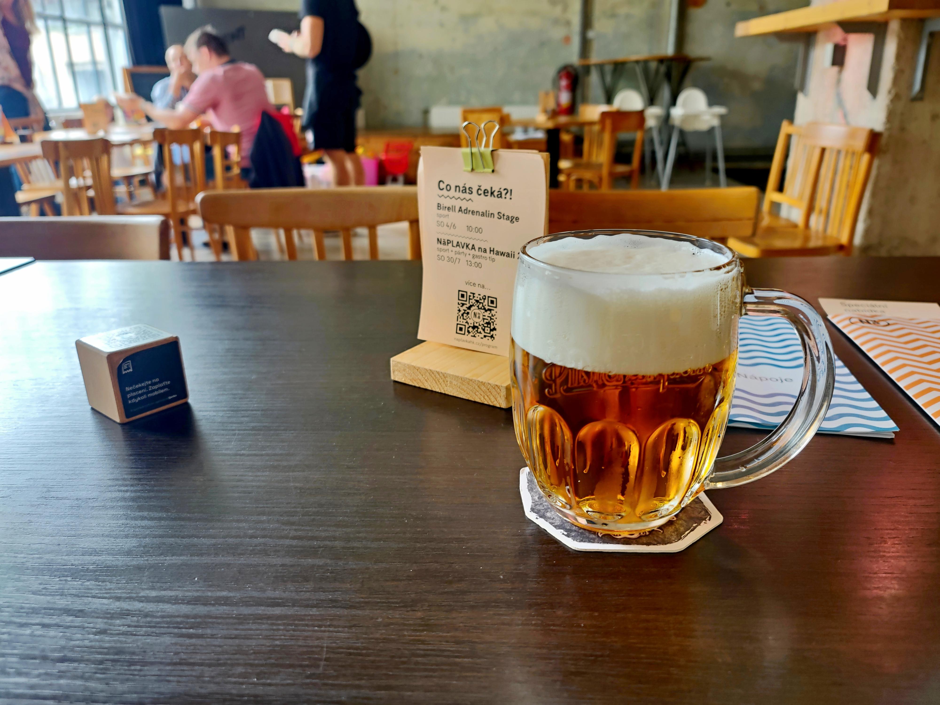 NãPLAVKA café & music bar foto 4