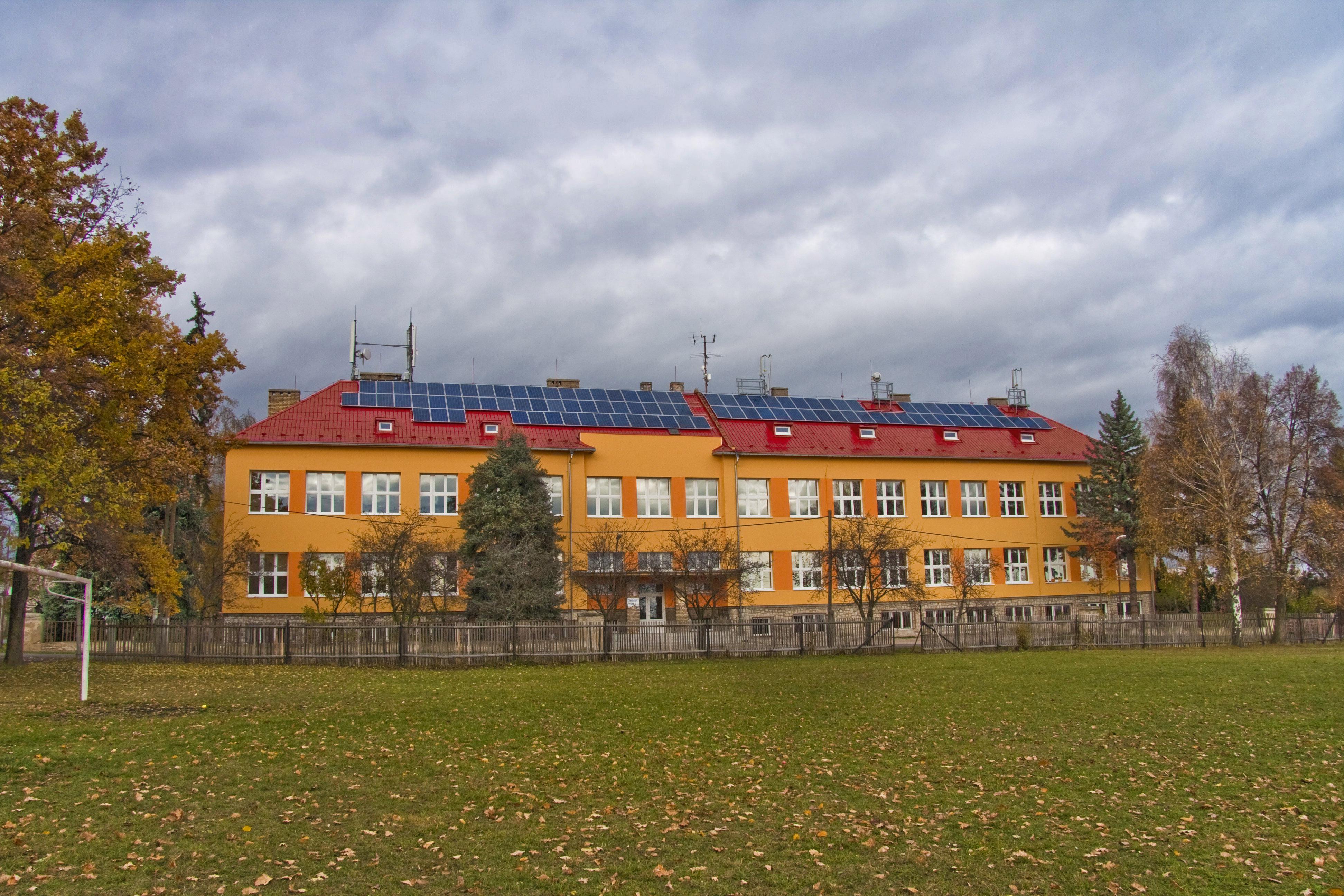 ZŠ Panenský Týnec