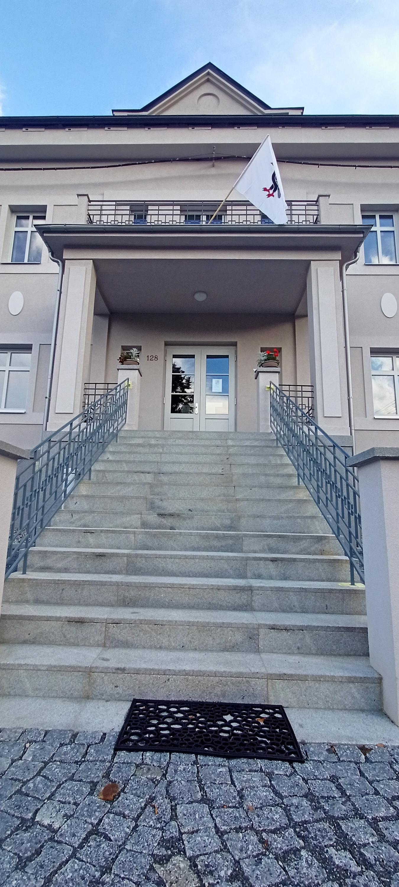 Roztoky - obecní úřad foto 6