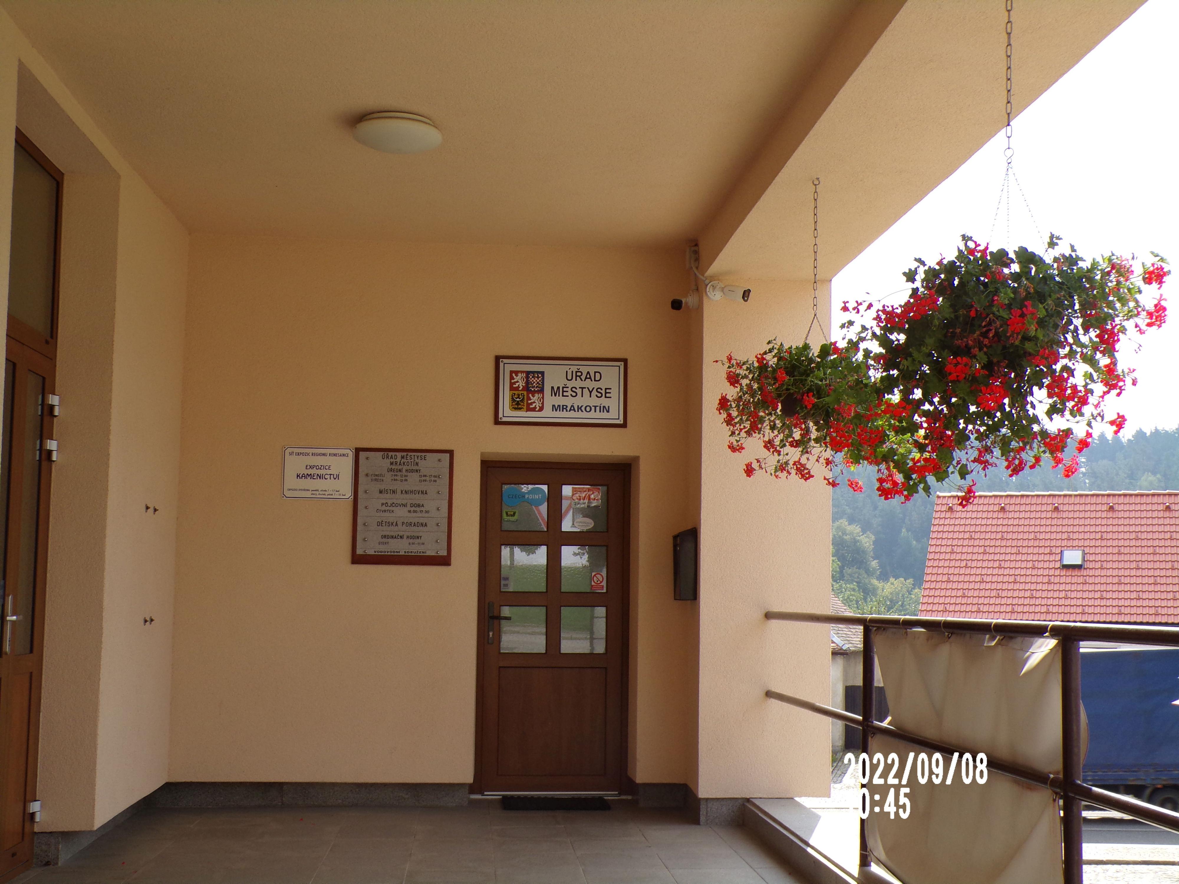 Mrákotín - úřad městyse foto 2