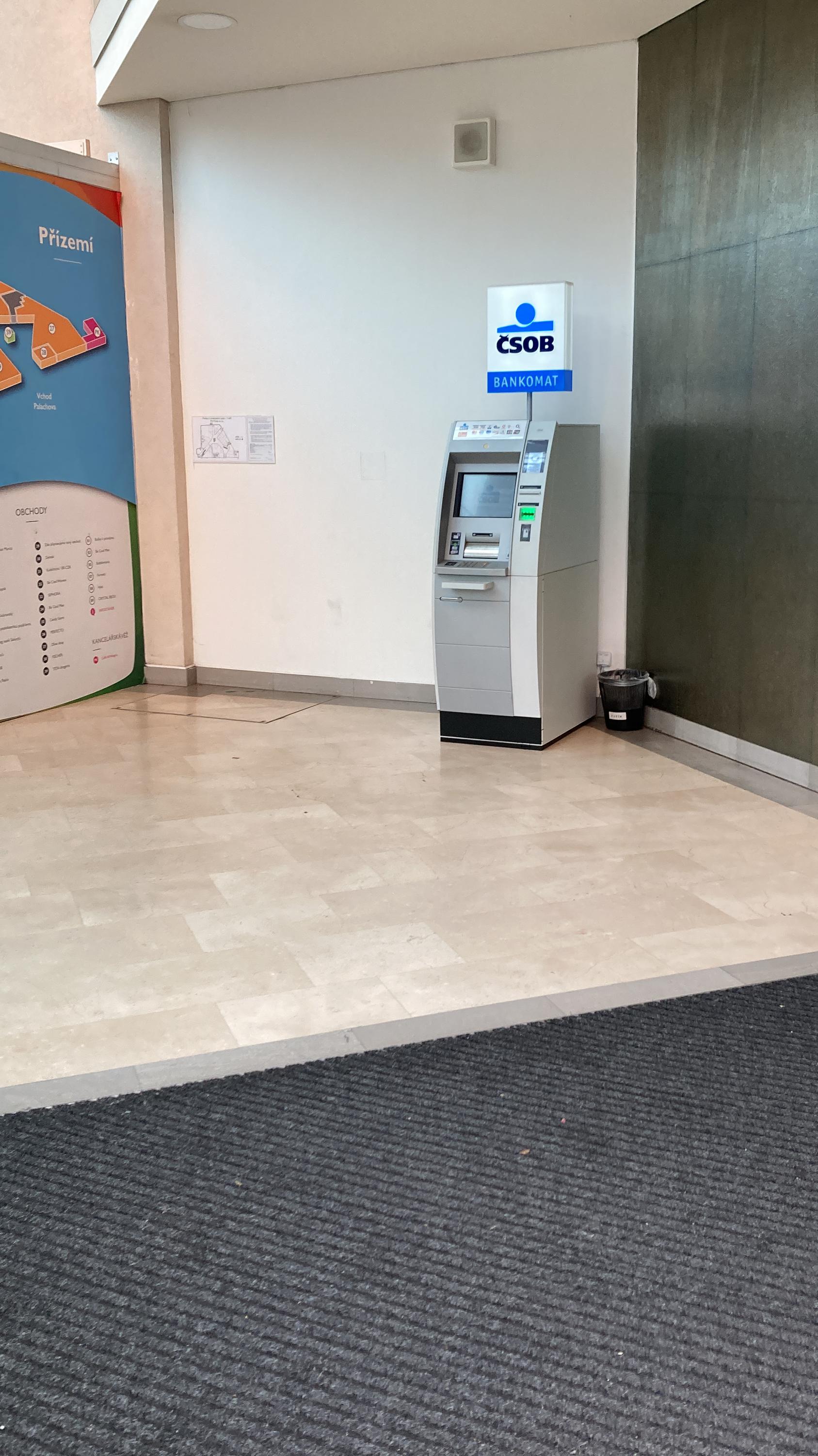 Bankomat České spořitelny foto 2