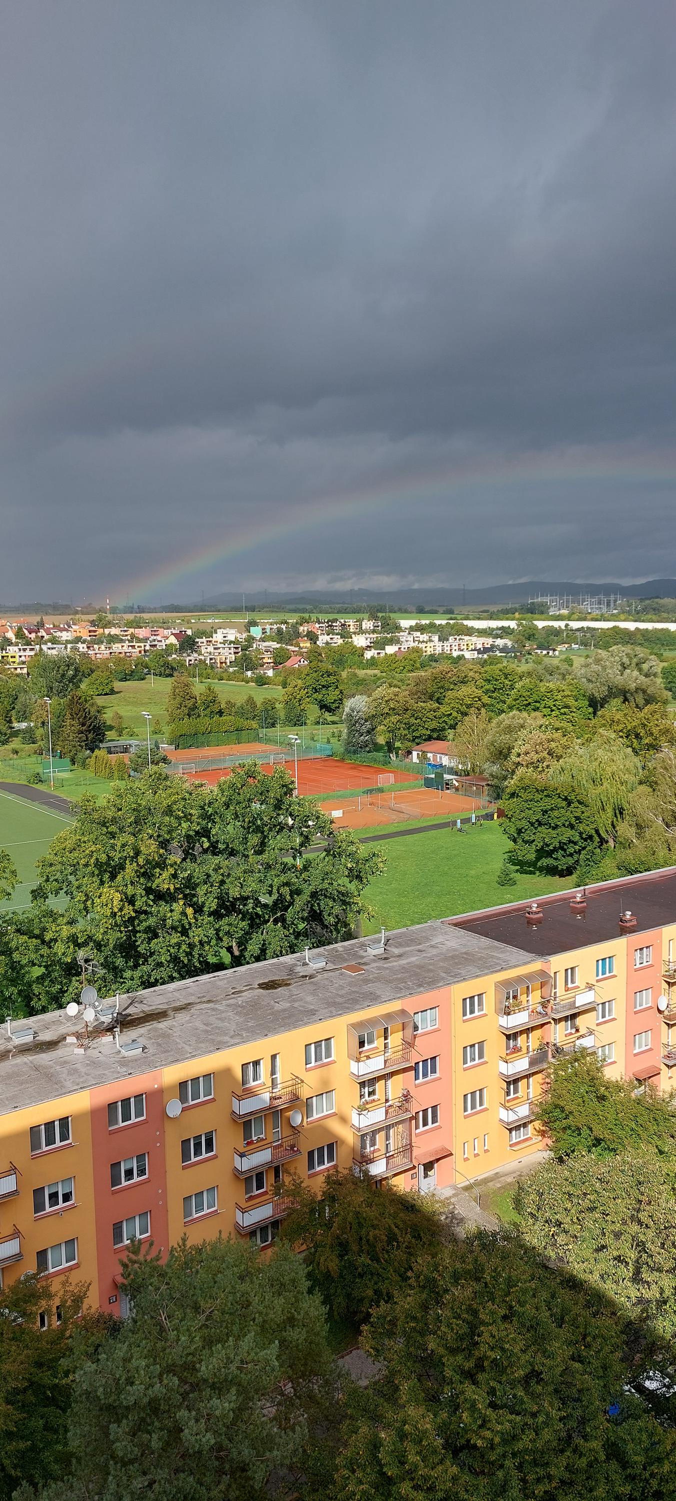 Tenisové kurty TK Trávníky foto 2