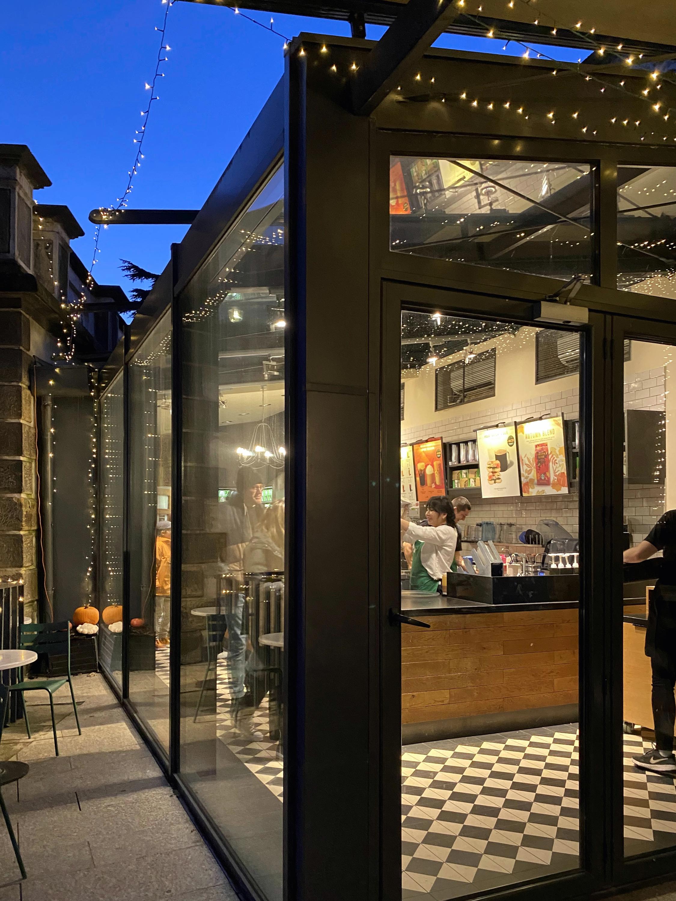 Starbucks Coffee foto 6