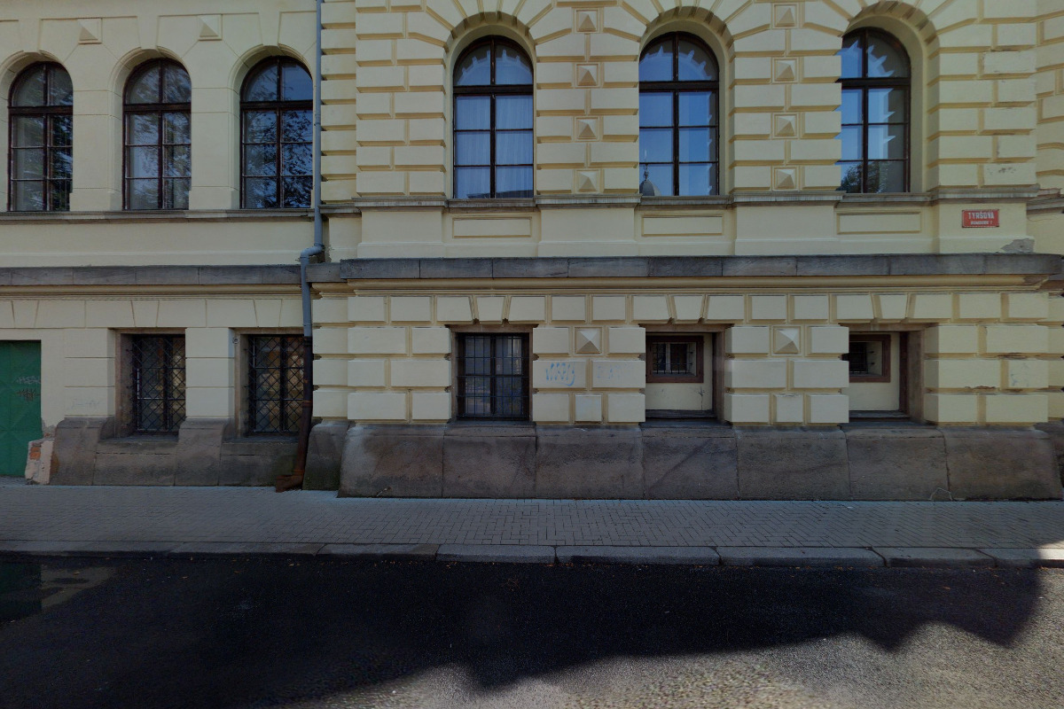 Střední zdravotnická škola a Obchodní akademie Rumburk