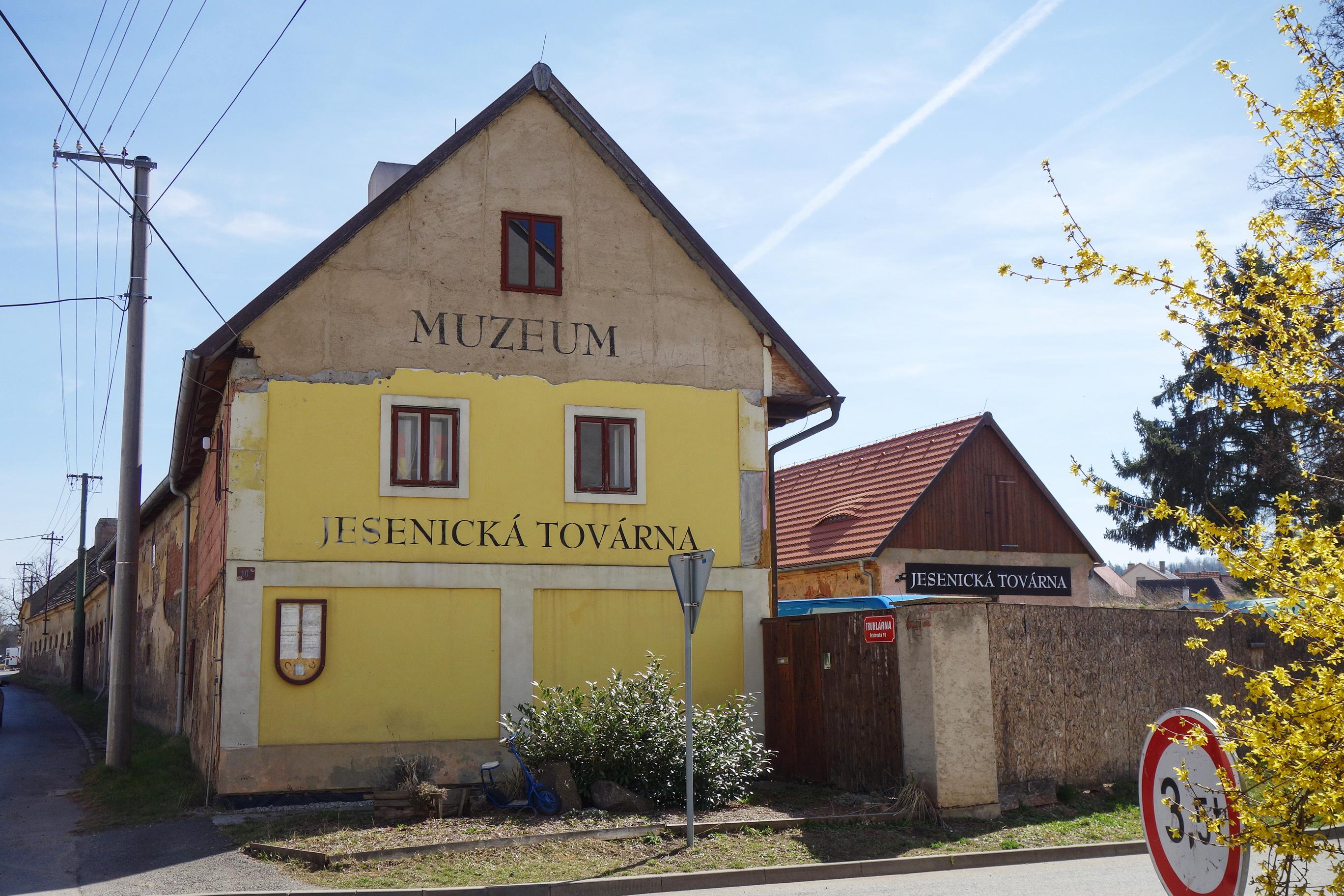 Jesenická továrna foto 5