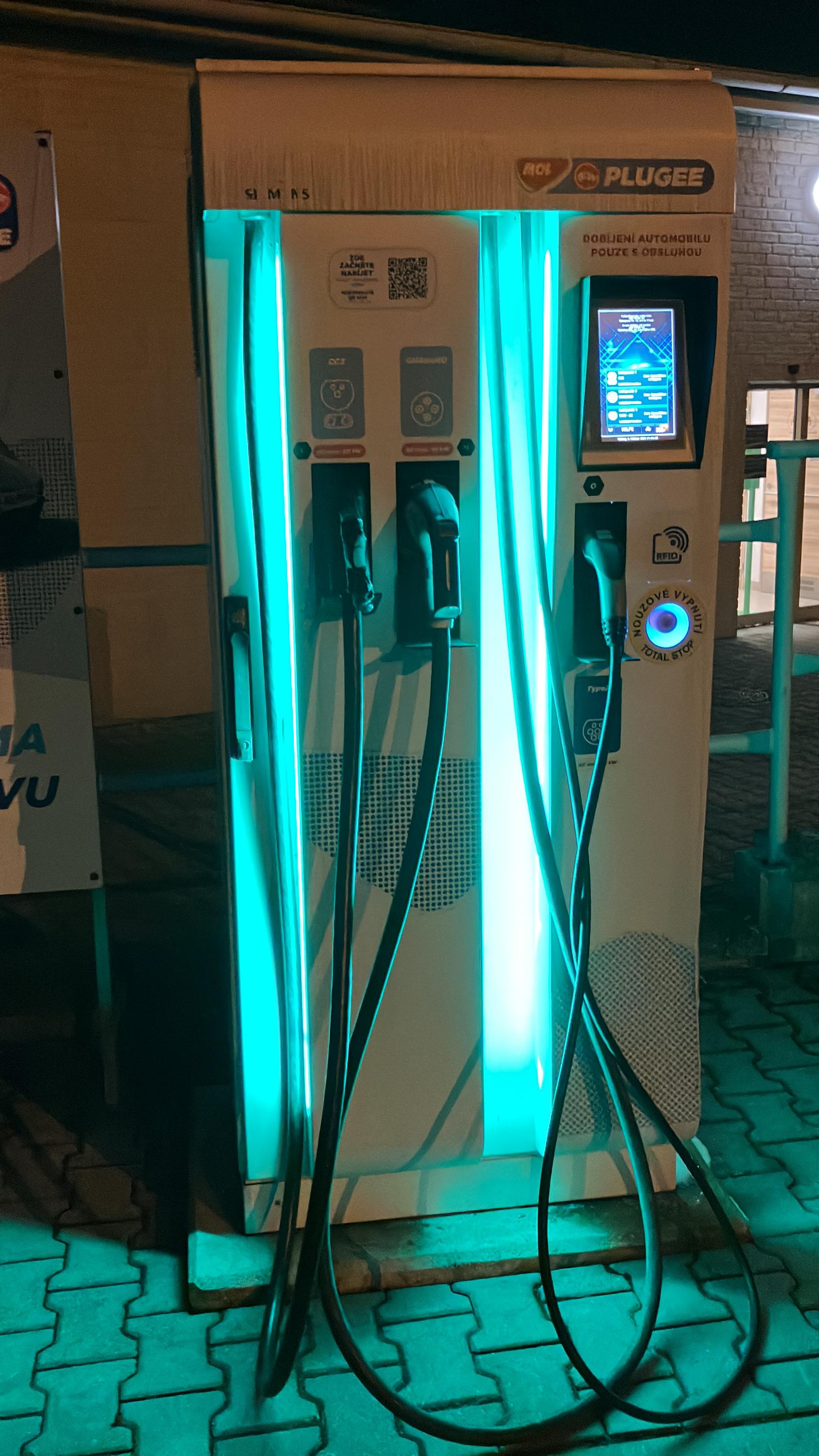 MOL - Nabíjecí stanice foto 5