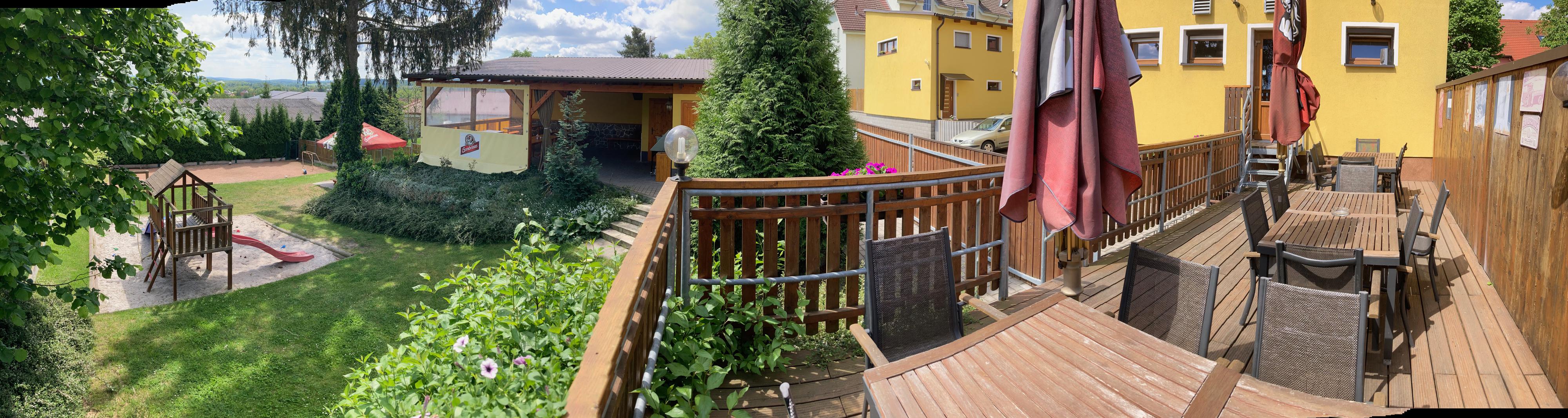 Hospůdka ve dvorku foto 5