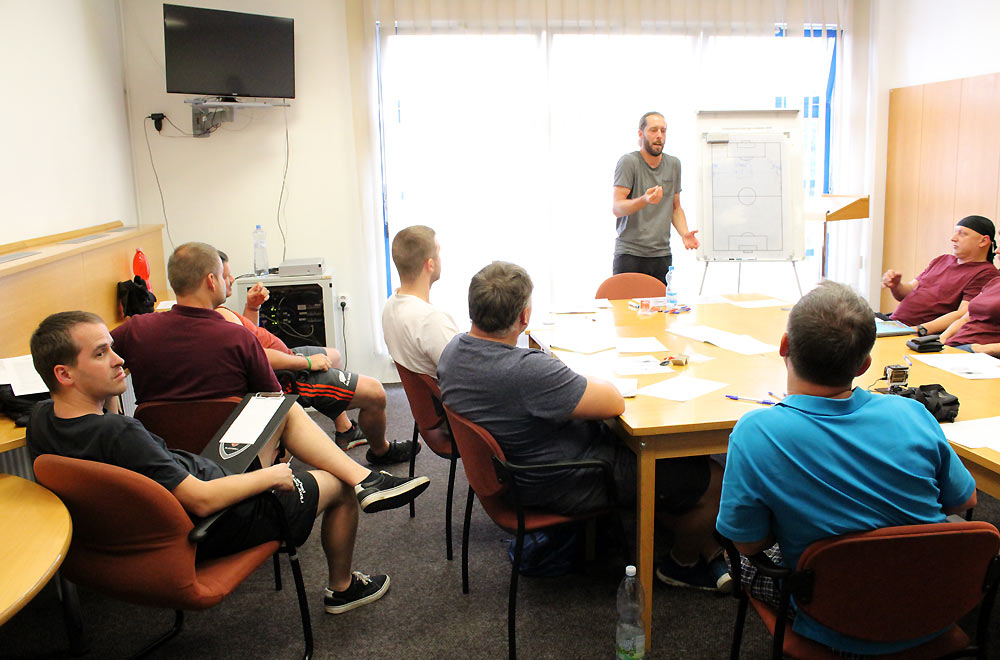 SMT Academy foto 3