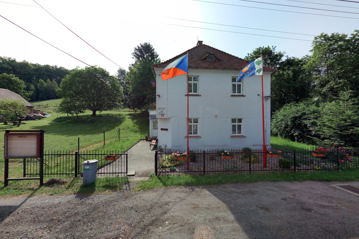 Obecní knihovna Pertoltice