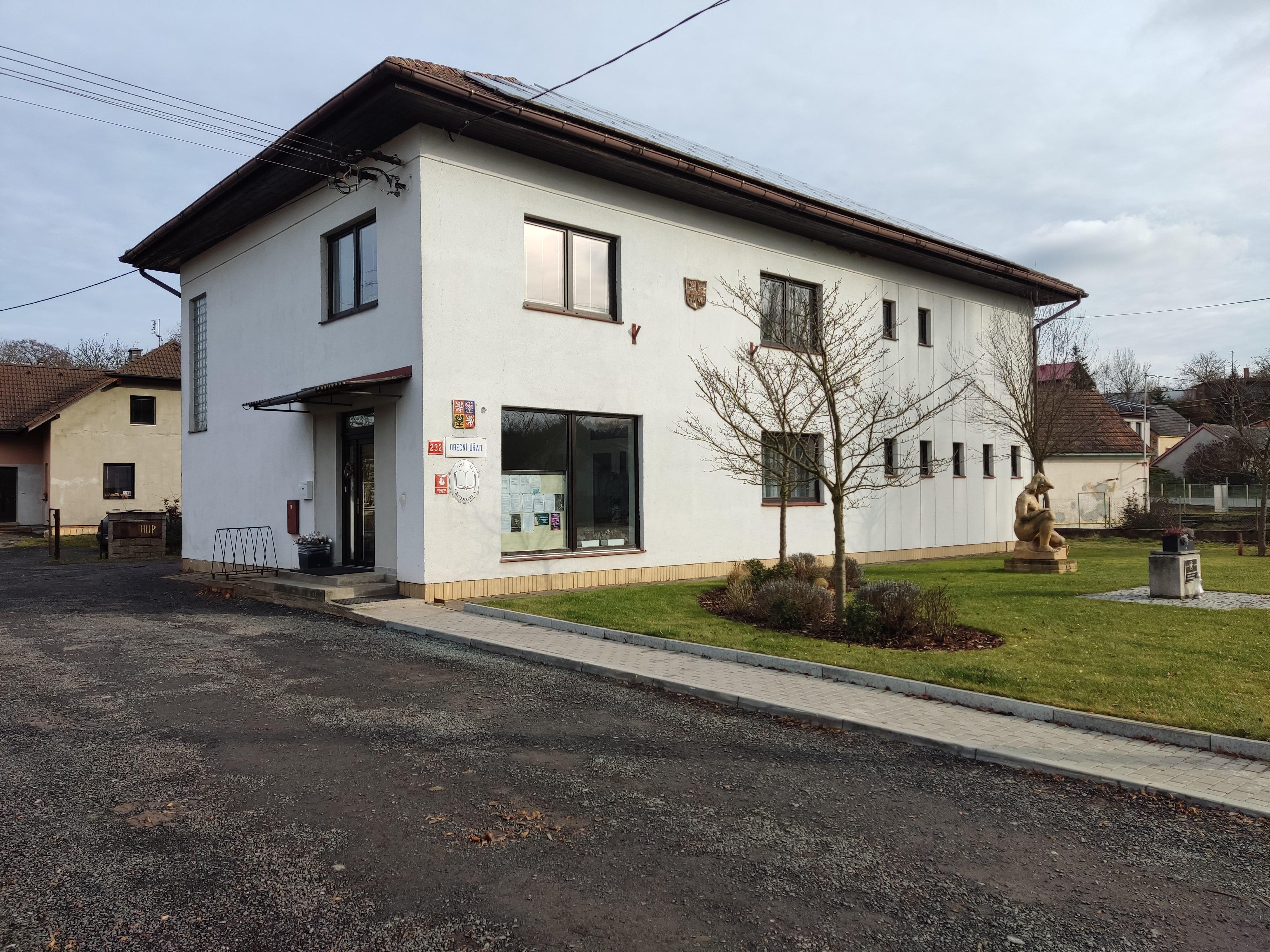 Ledce - obecní úřad