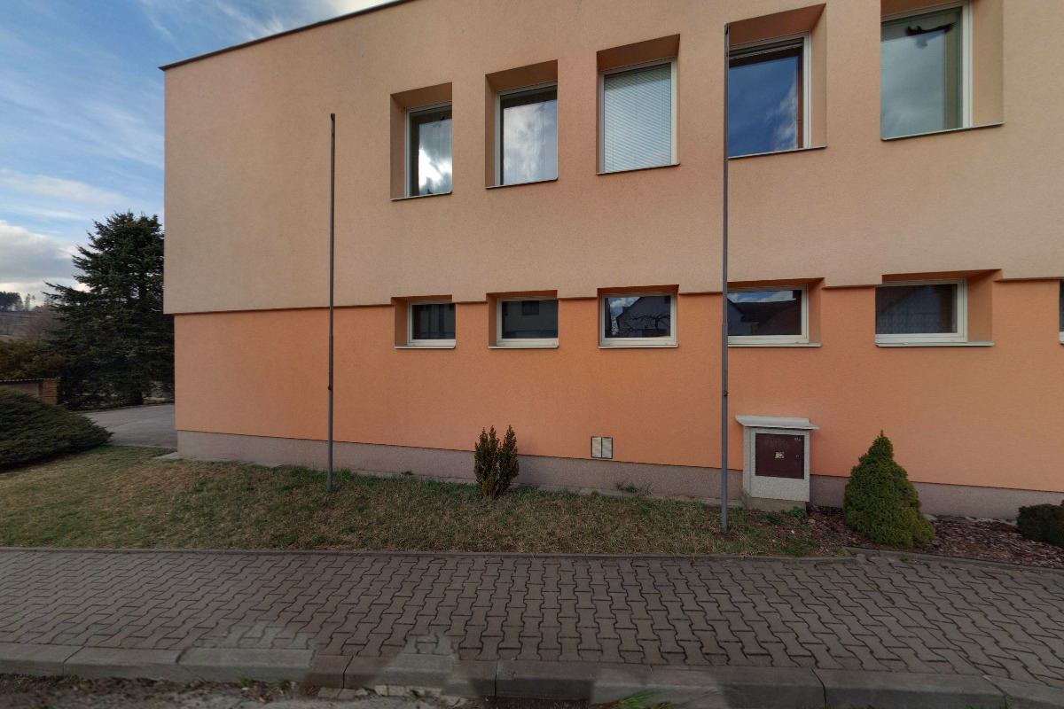 Jihlávka - obecní úřad foto 2