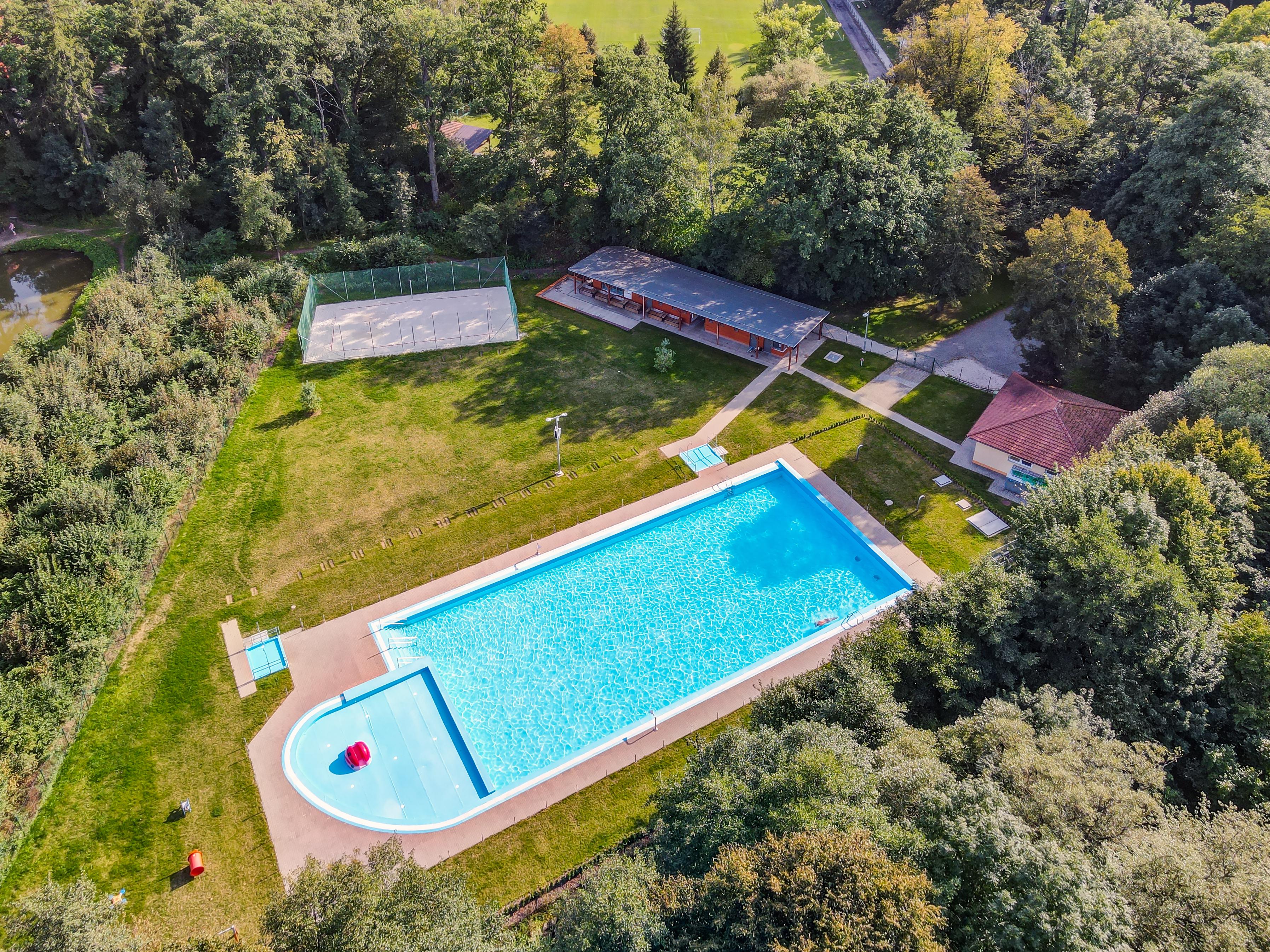 Koupaliště Slavičín foto 3