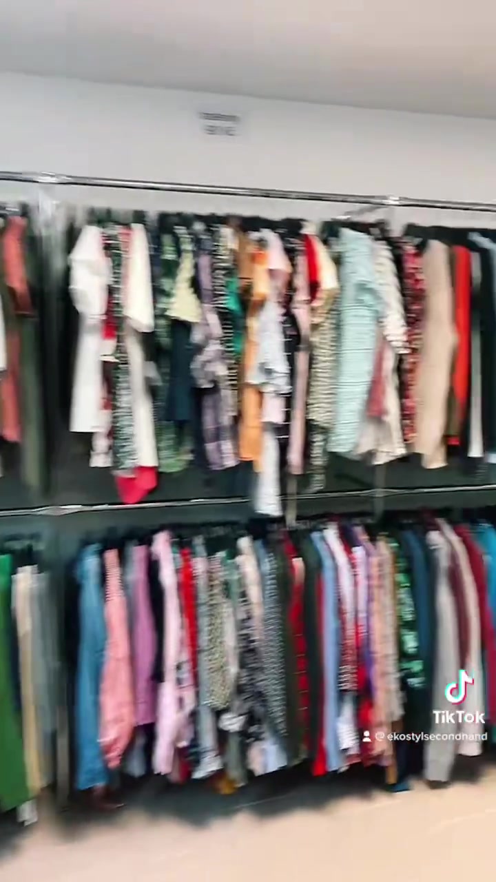 EkoStyl secondhand foto 2 (náhled videa)