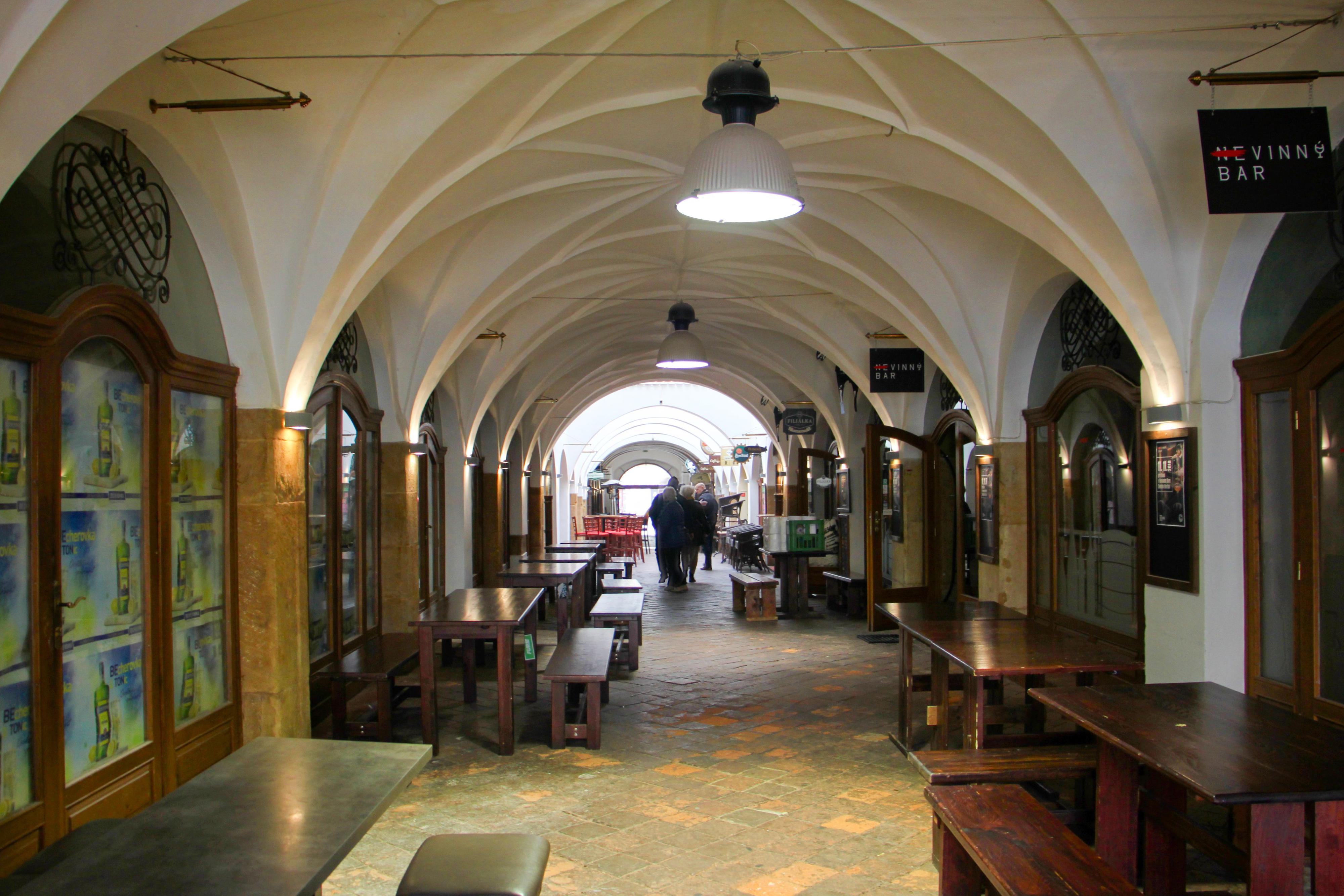 Republica street bar