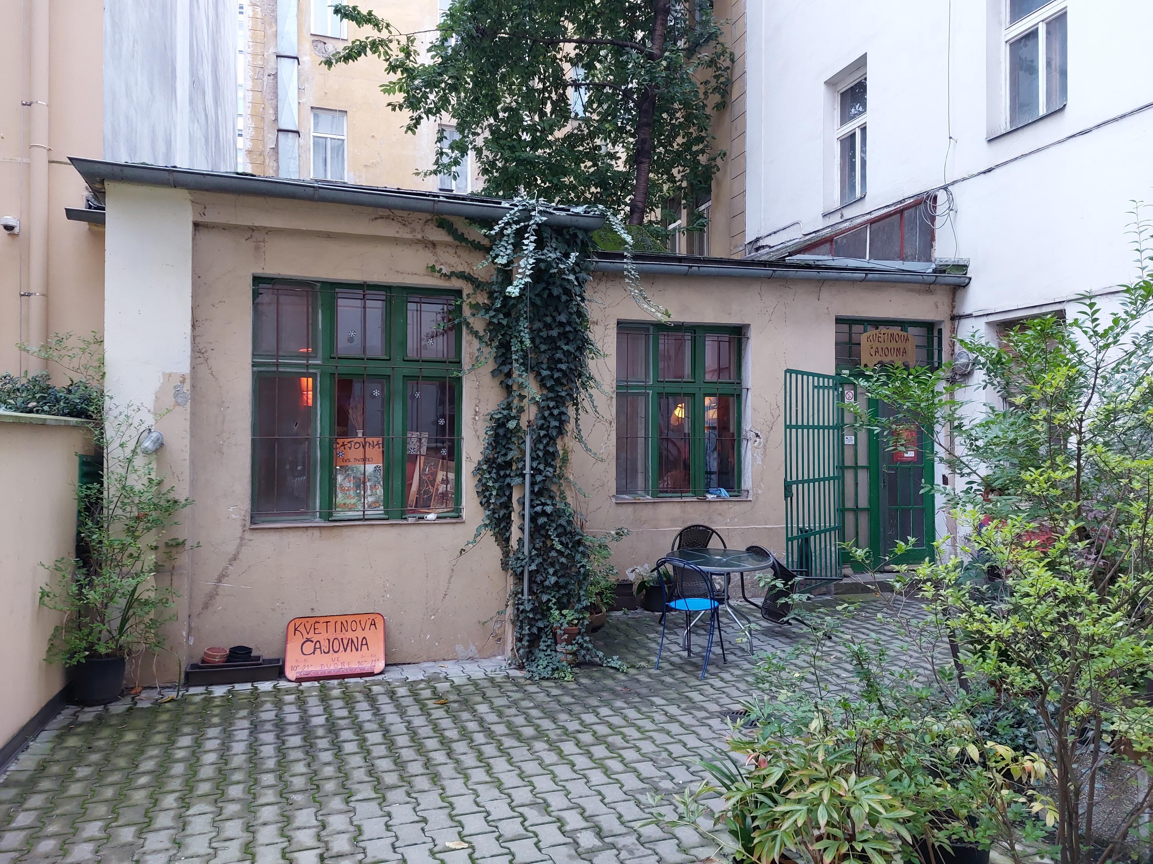 Květinová čajovna foto 2