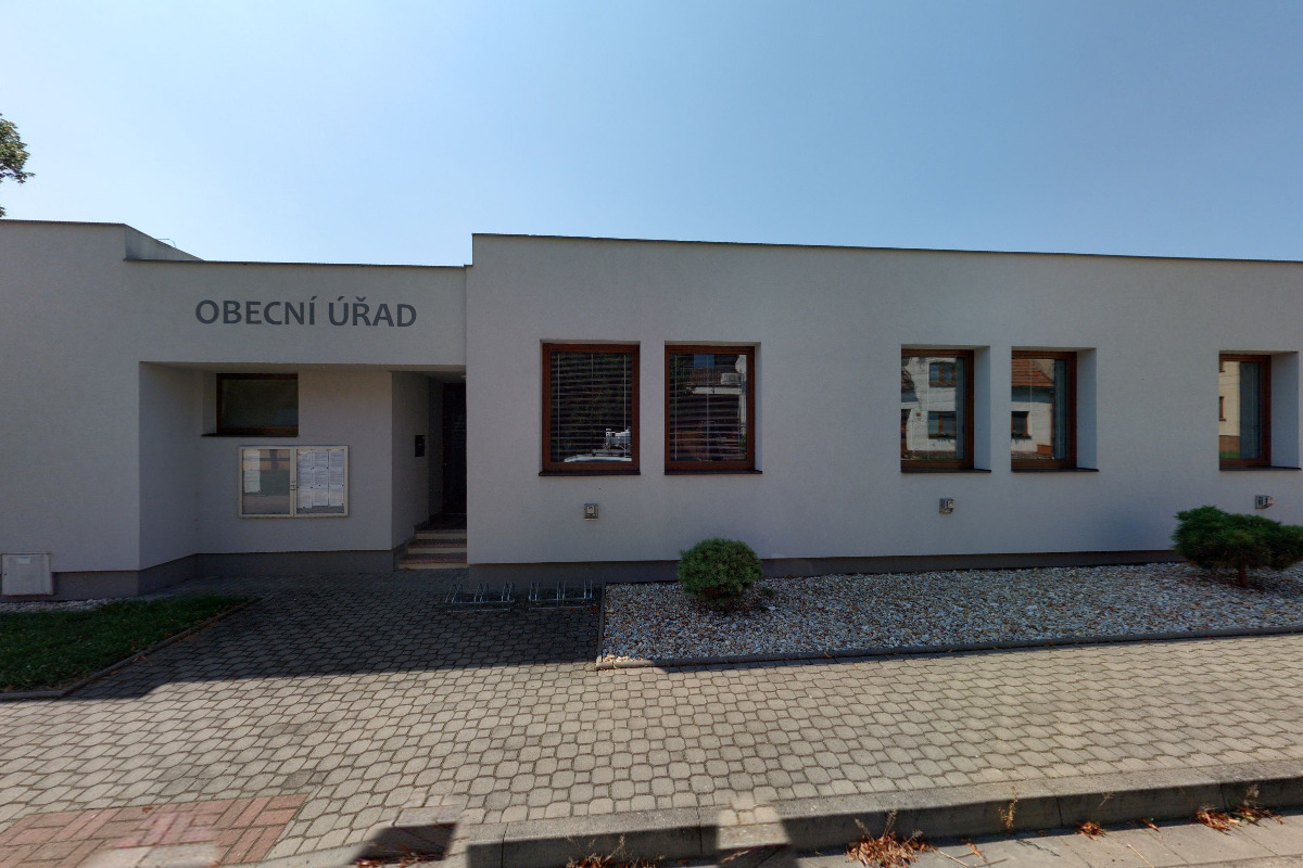 Obecní knihovna Huštěnovice foto 4