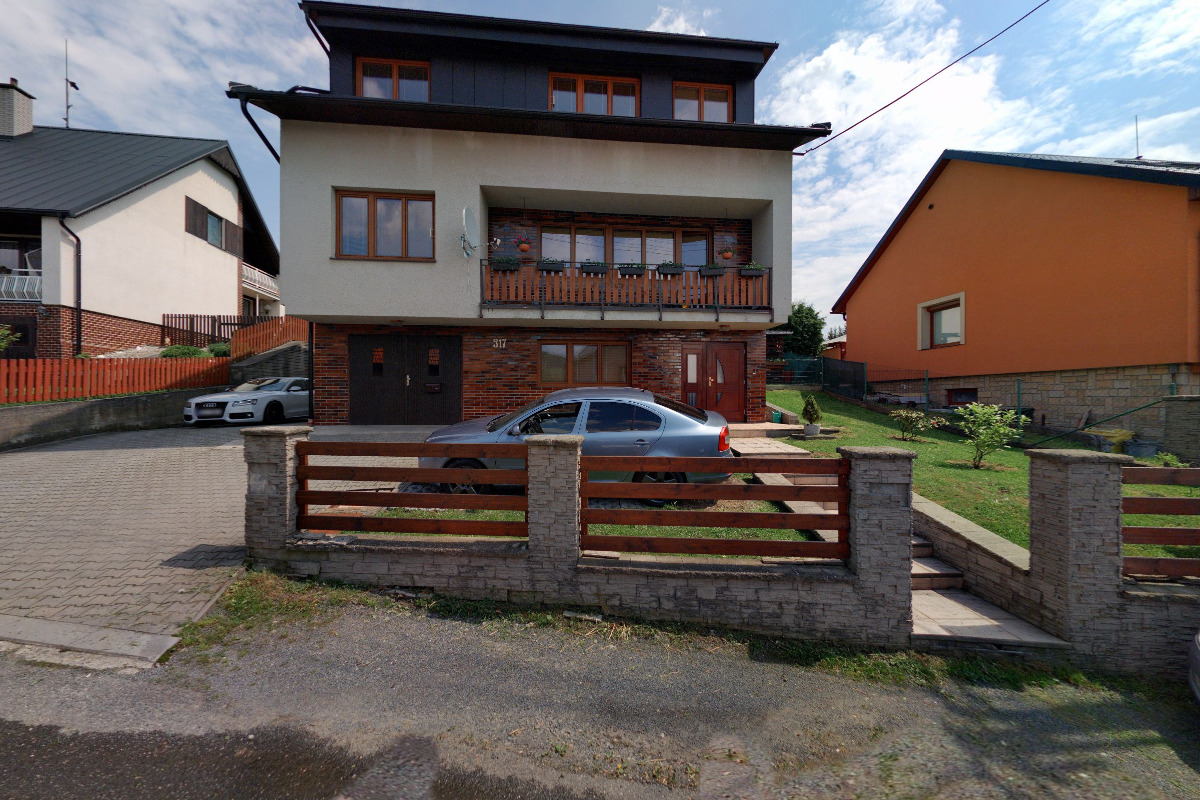 Roman Vrba - tesařské, klempířské a pokrývačské práce