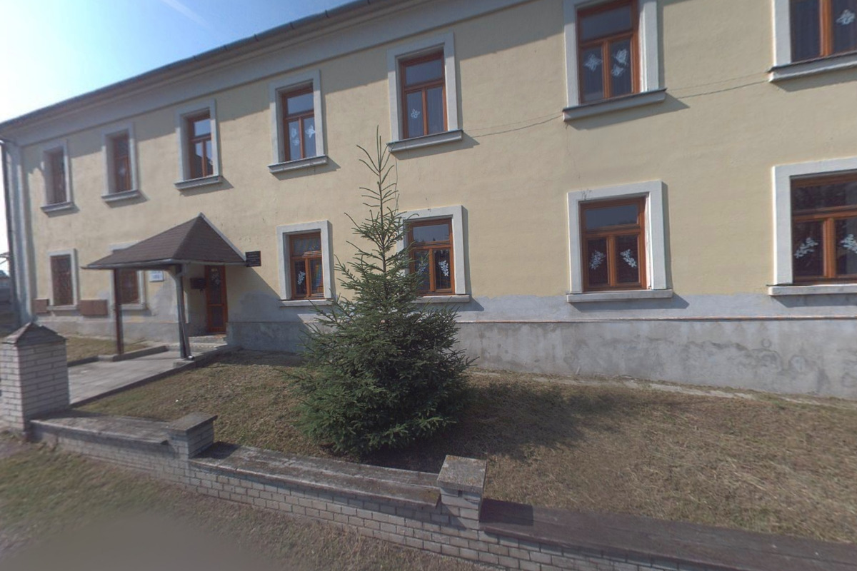 Základní škola a Mateřská škola Roštín foto 4