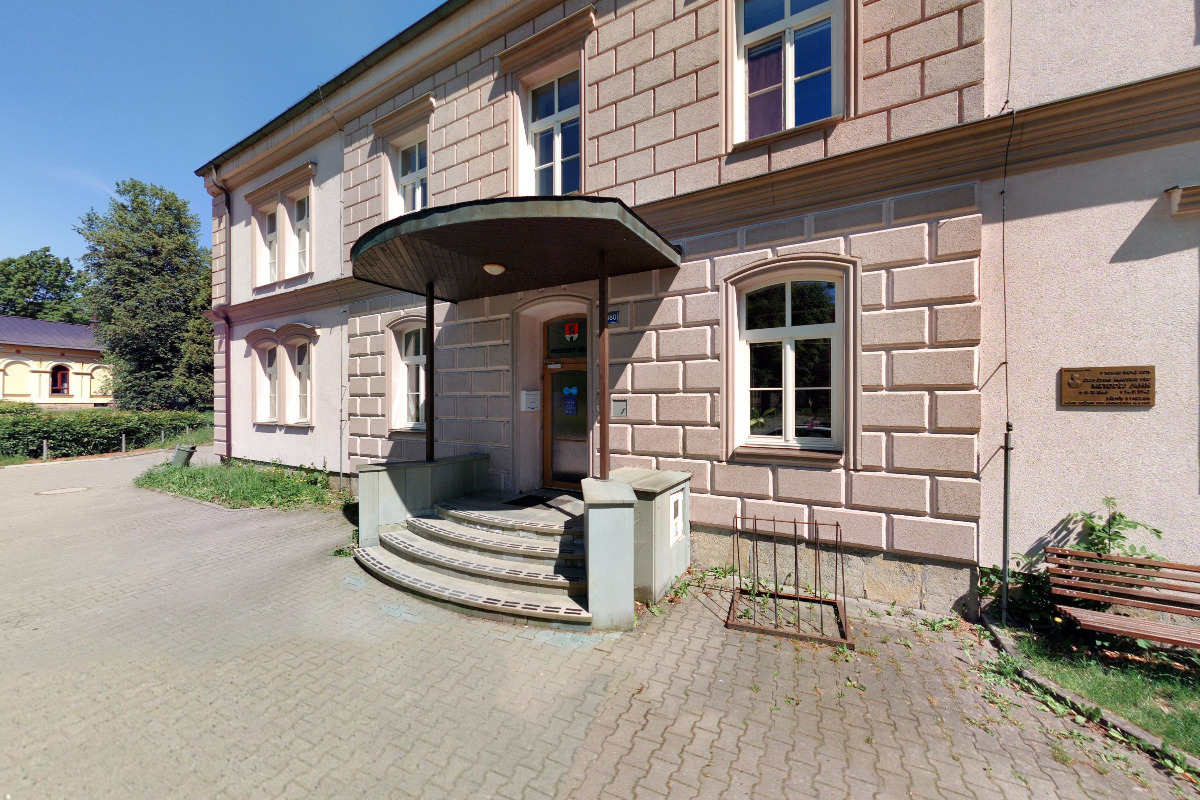 Tenisové kurty Města Rožnov pod Radhoštěm