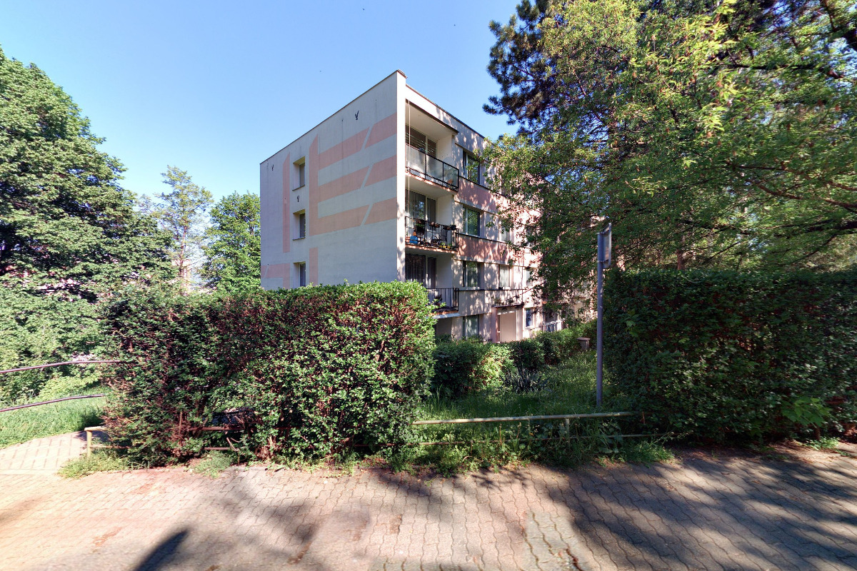 B. B. Art Production