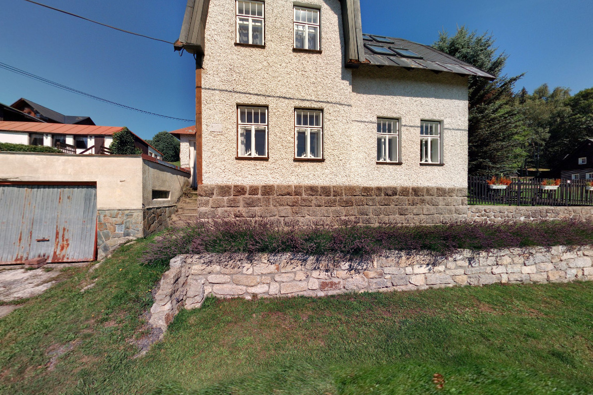 Chalupa Mariánská hor foto 1